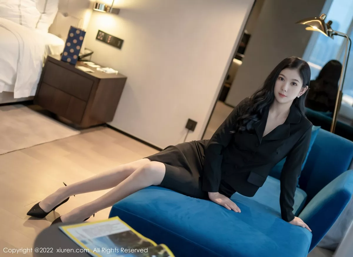 [XiuRen秀人网]第4690期李雅柔写真 [60P]-003