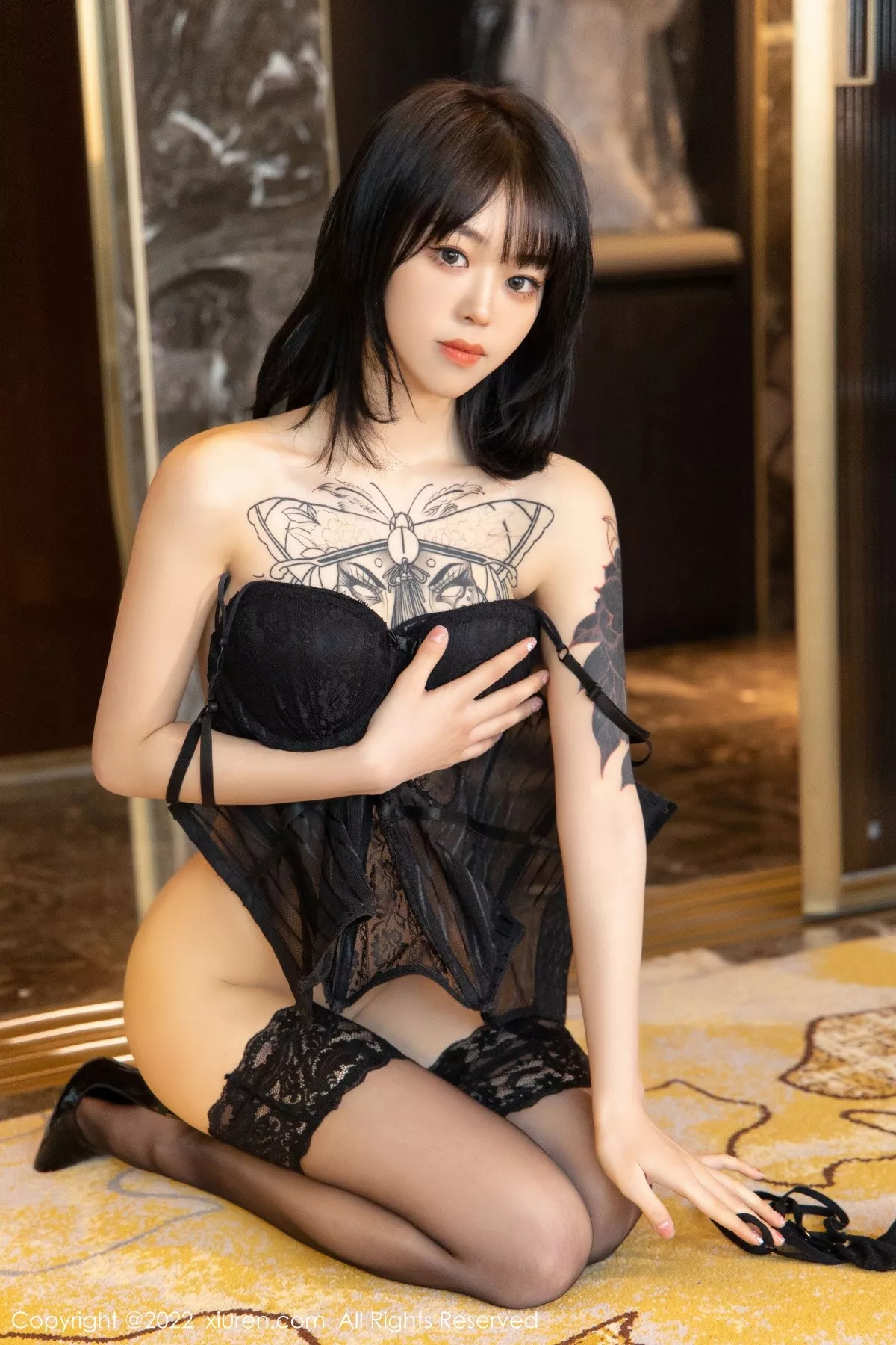 [XiuRen秀人网]第4700期奶瓶写真 [74P]-073