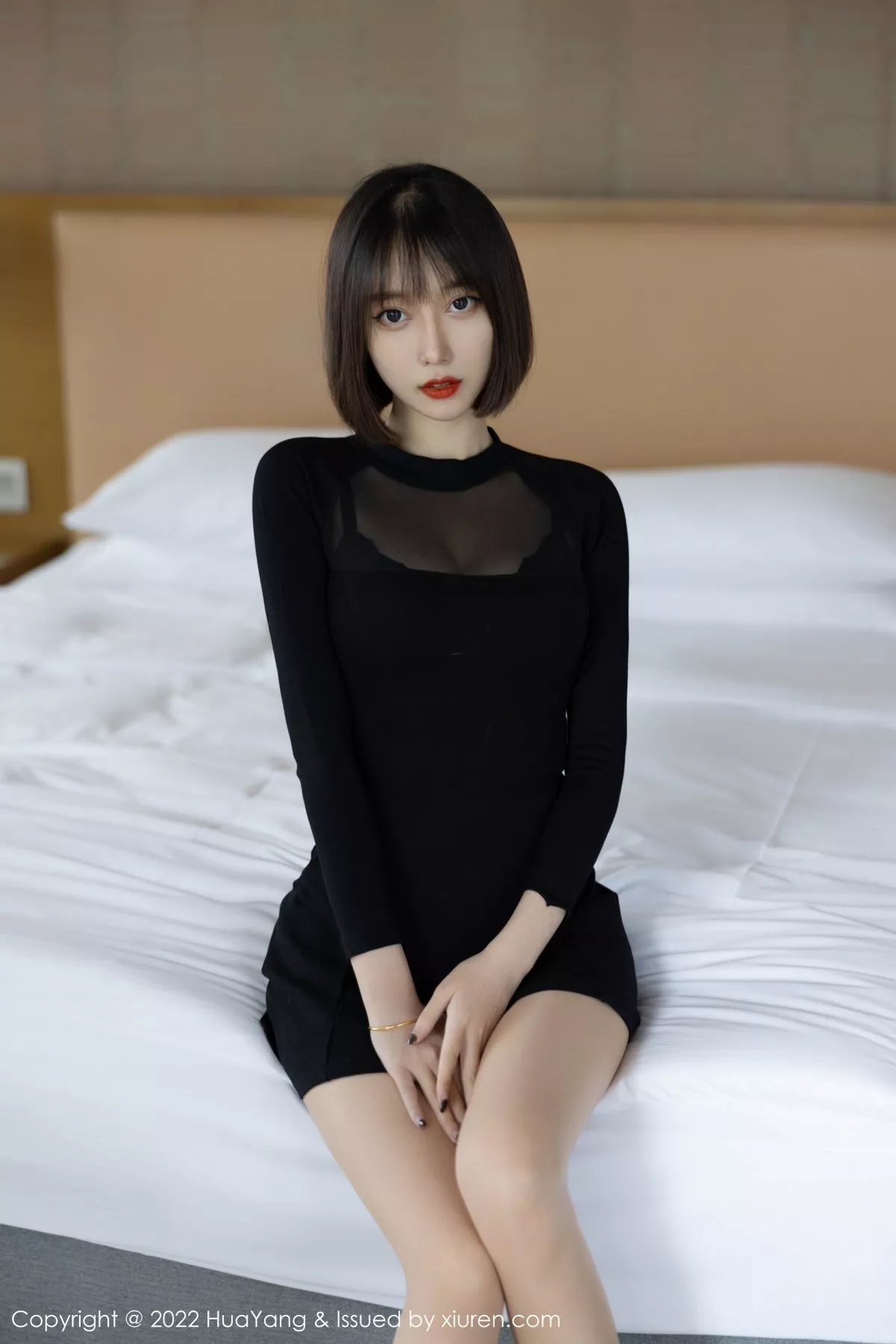 [HuaYang花漾]第491期玥儿玥写真 [50P]-001
