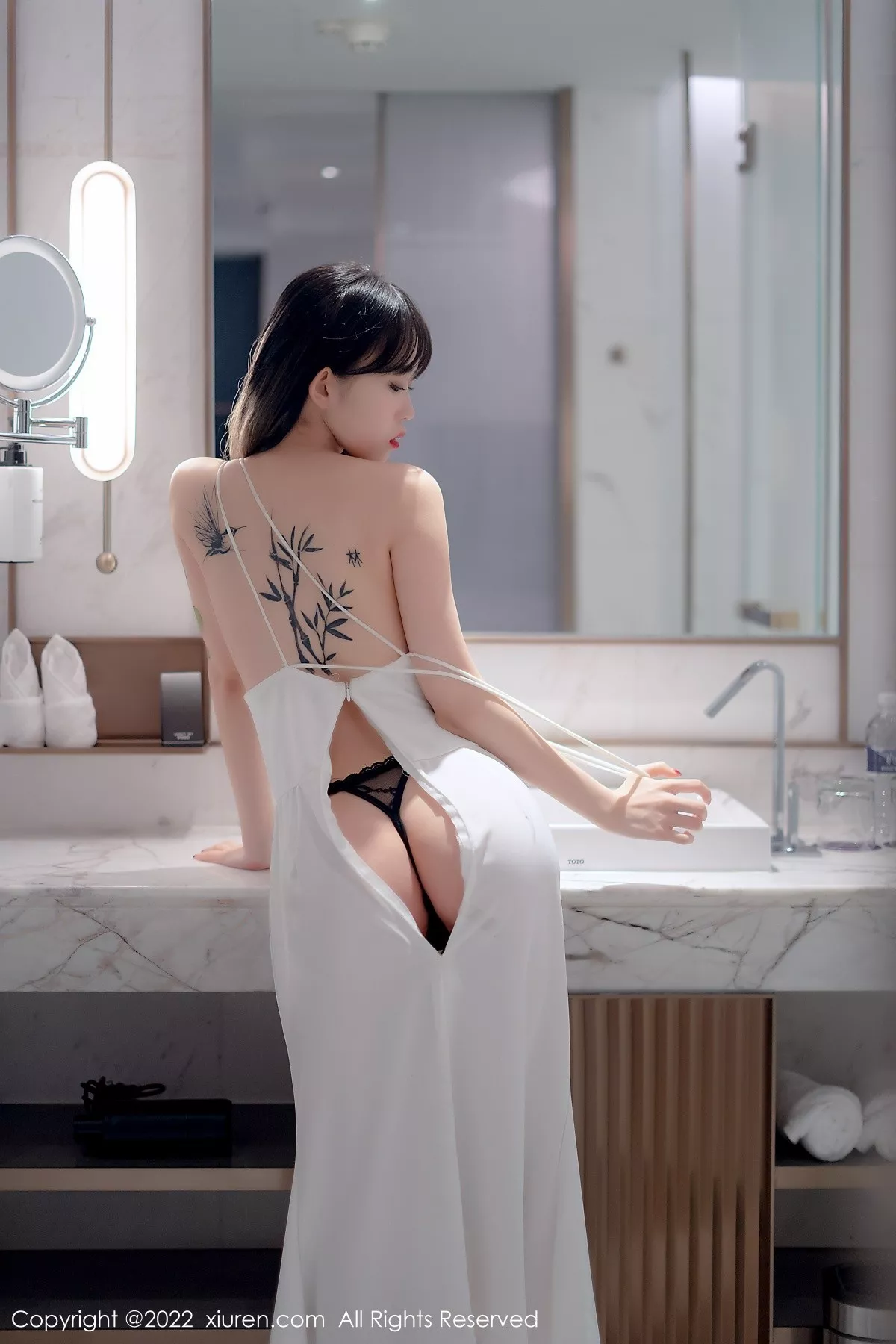[XiuRen秀人网]第4611期奶瓶写真 [55P]-041