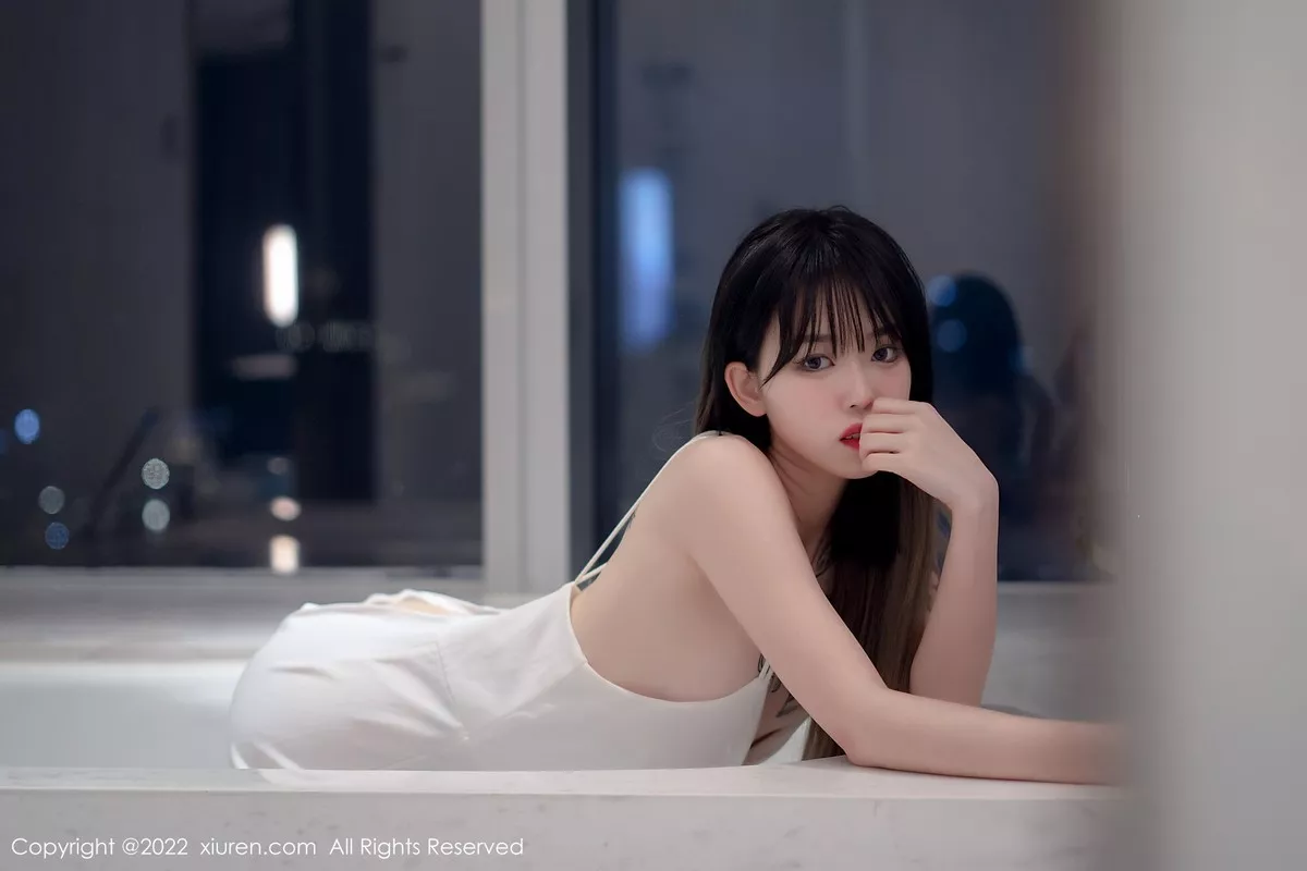 [XiuRen秀人网]第4611期奶瓶写真 [55P]-015