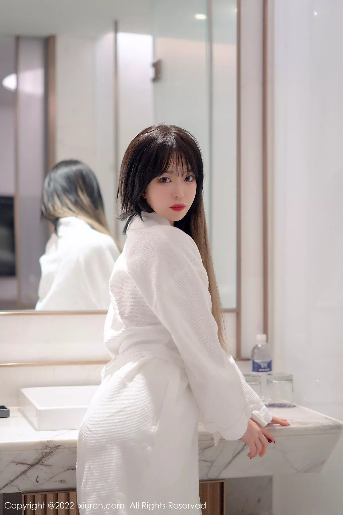 [XiuRen秀人网]第4611期奶瓶写真 [55P]-004