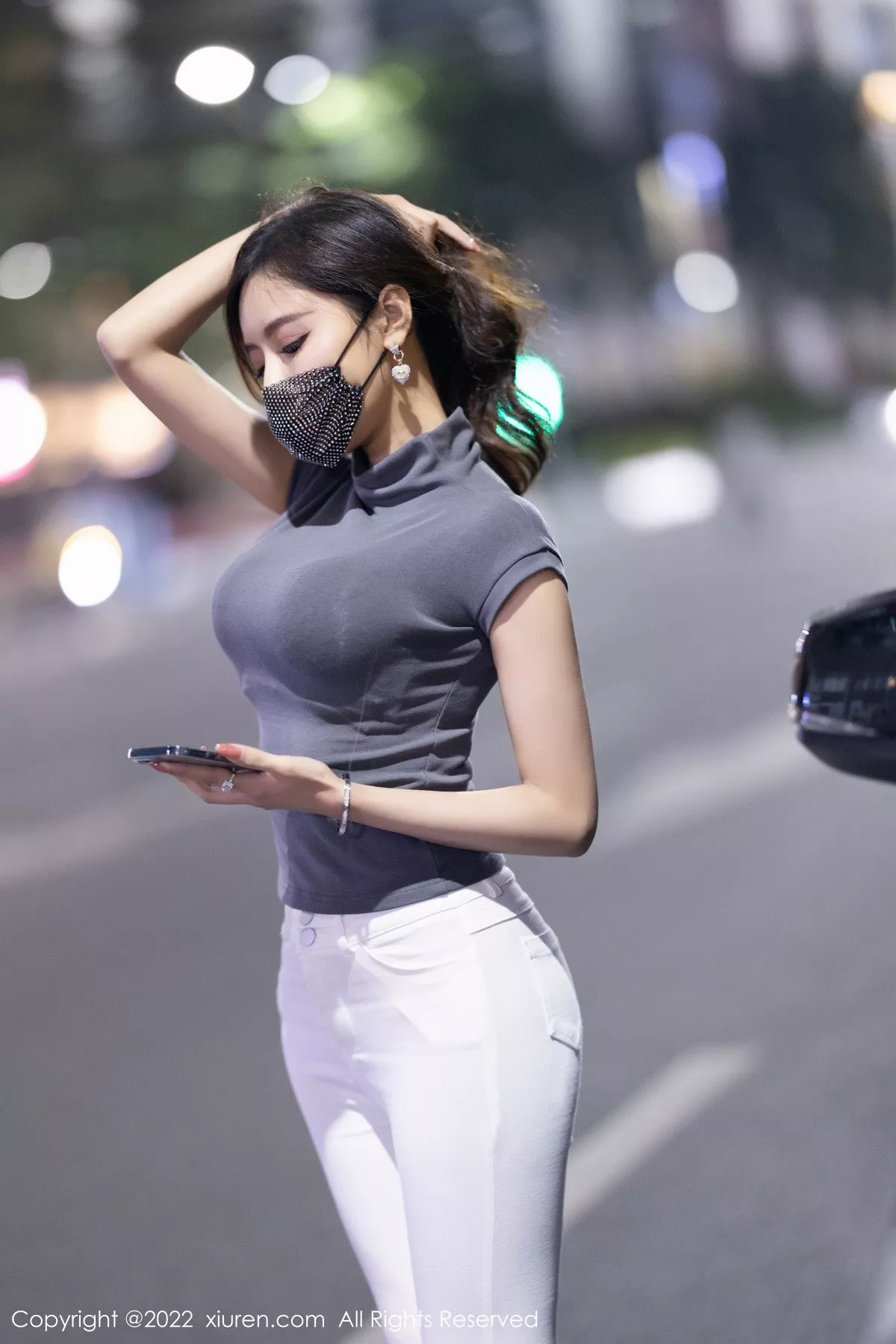 [XiuRen秀人网]第4621期王馨瑶写真 [72P]-001