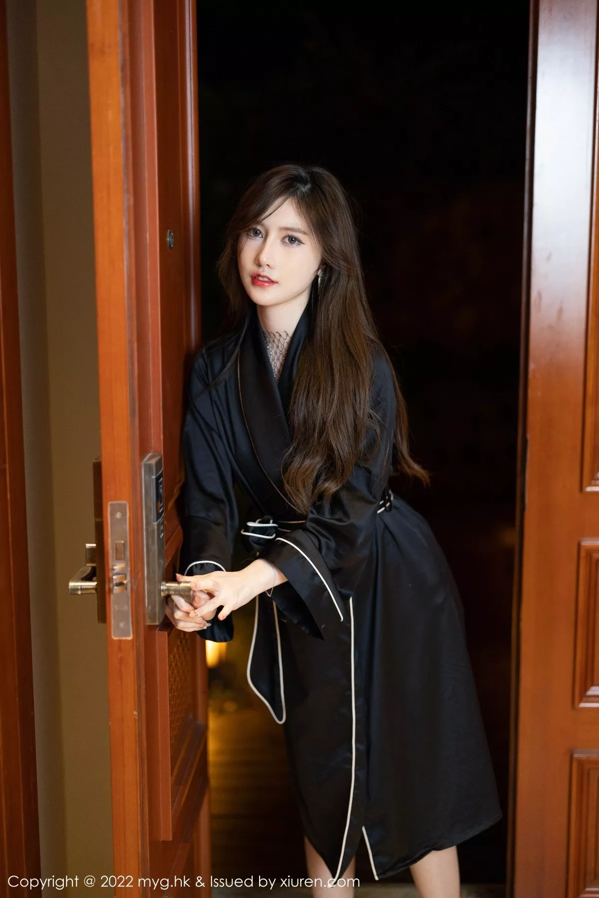 [MyGirl美媛馆]第628期美桃酱写真 [57P]-001