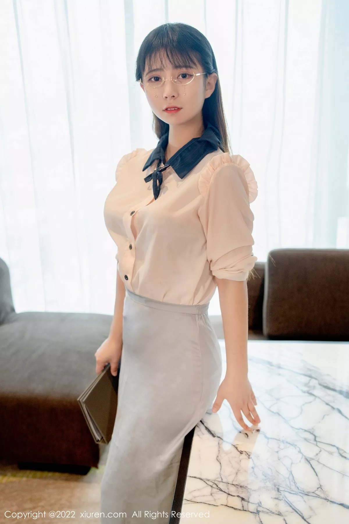 [XiuRen秀人网]第4808期久久写真 [67P]-001