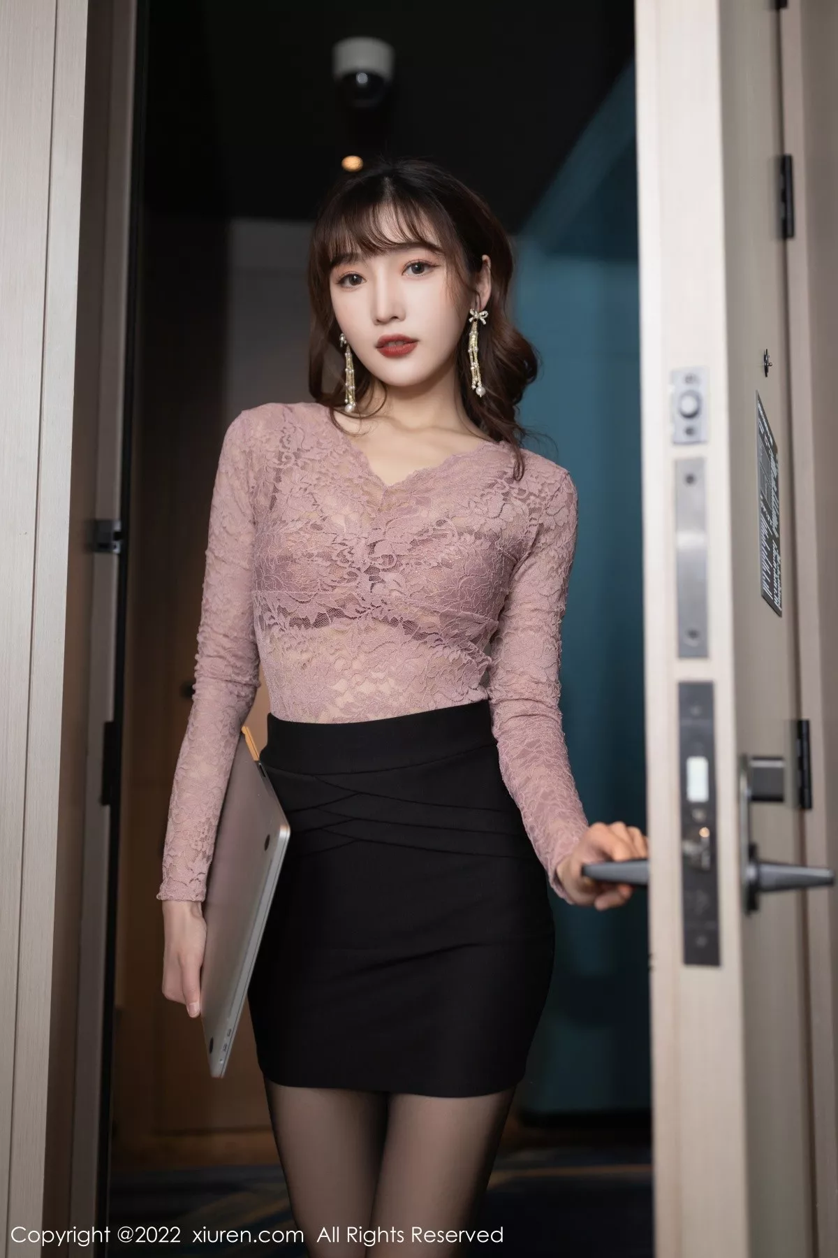 [XiuRen秀人网]第4821期绮里嘉写真 [88P]-088