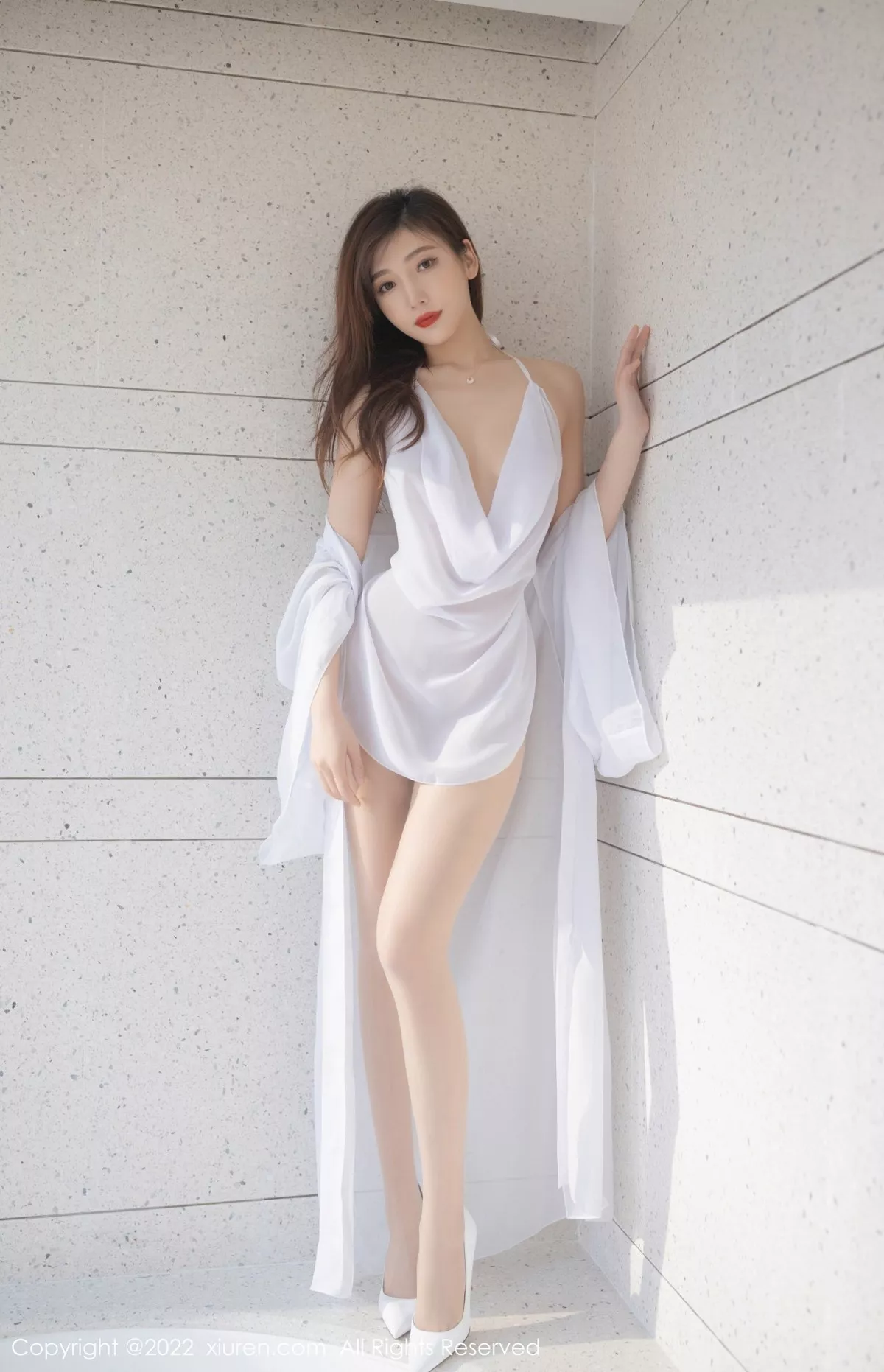 [XiuRen秀人网]第4835期陆萱萱写真 [78P]-005