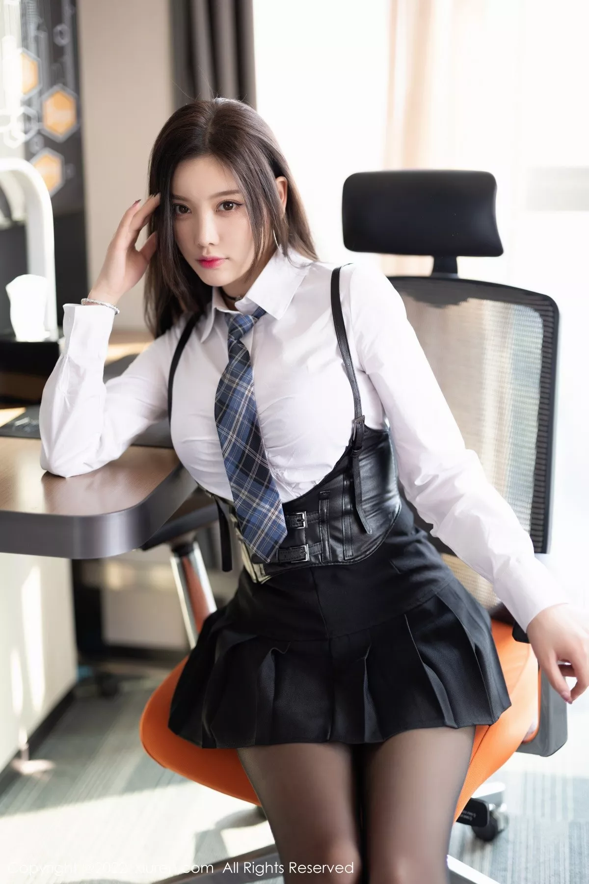 [XiuRen秀人网]第4856期杨晨晨写真 [80P]-004