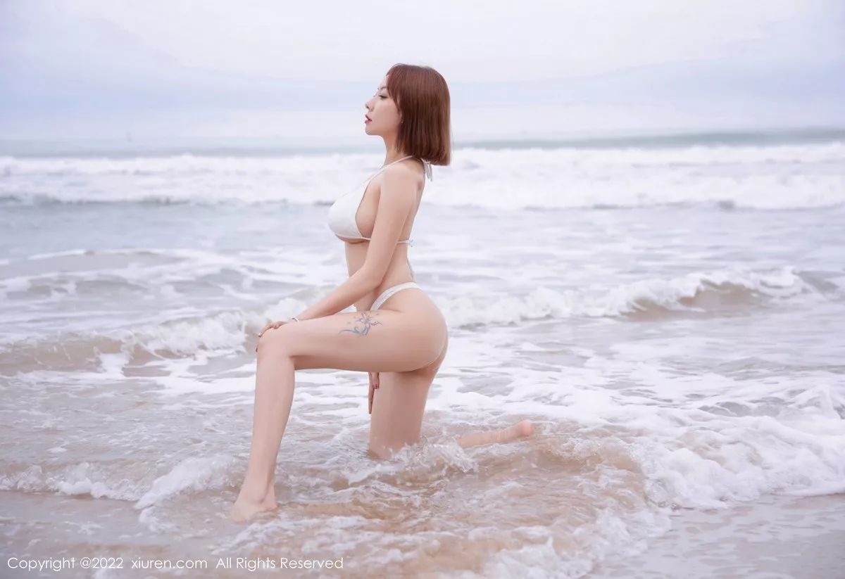 [XiuRen秀人网]第4853期果儿写真 [40P]-036