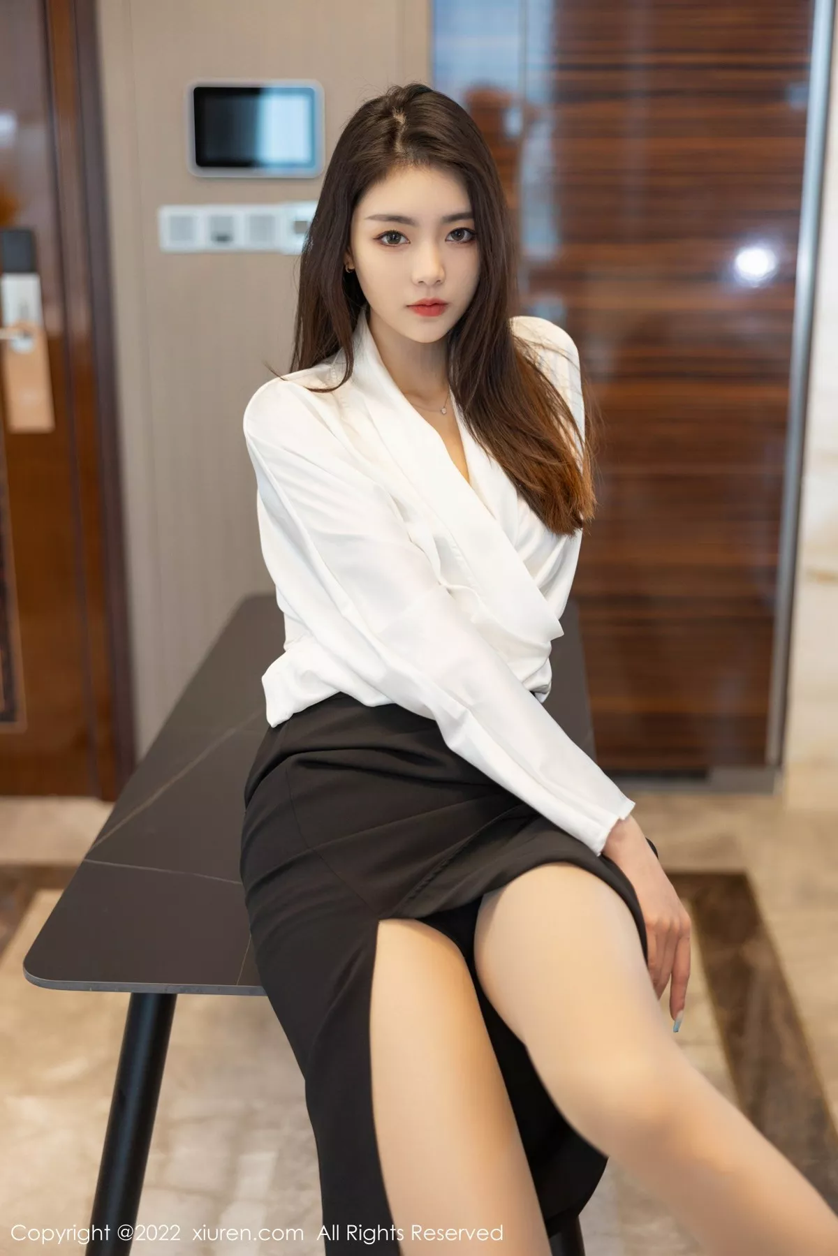 [XiuRen秀人网]第4869期可乐写真 [70P]-052