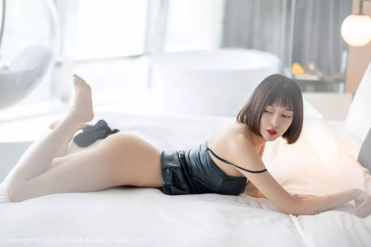 [YouMi尤蜜荟]第779期玥儿玥写真 [60P]-004