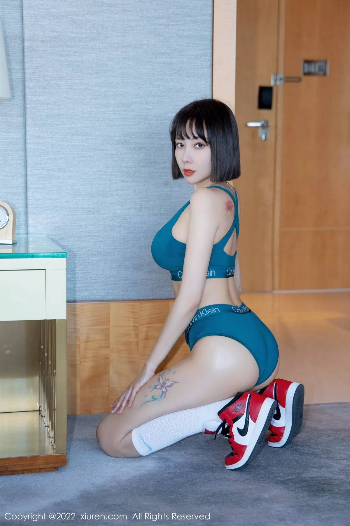 [XiuRen秀人网]第4882期果儿写真 [51P]-026