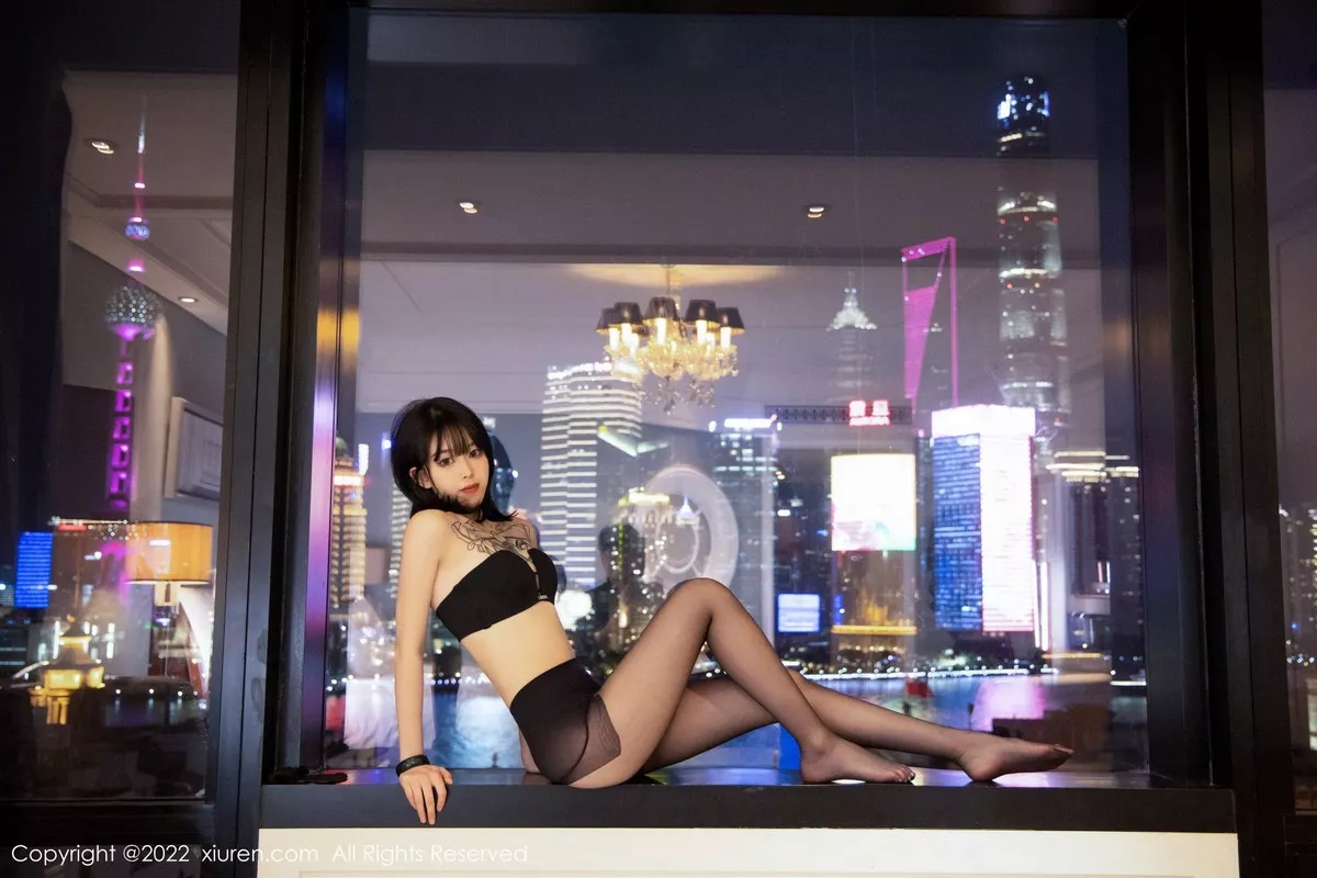 [XiuRen秀人网]第4754期奶瓶写真 [73P]-024