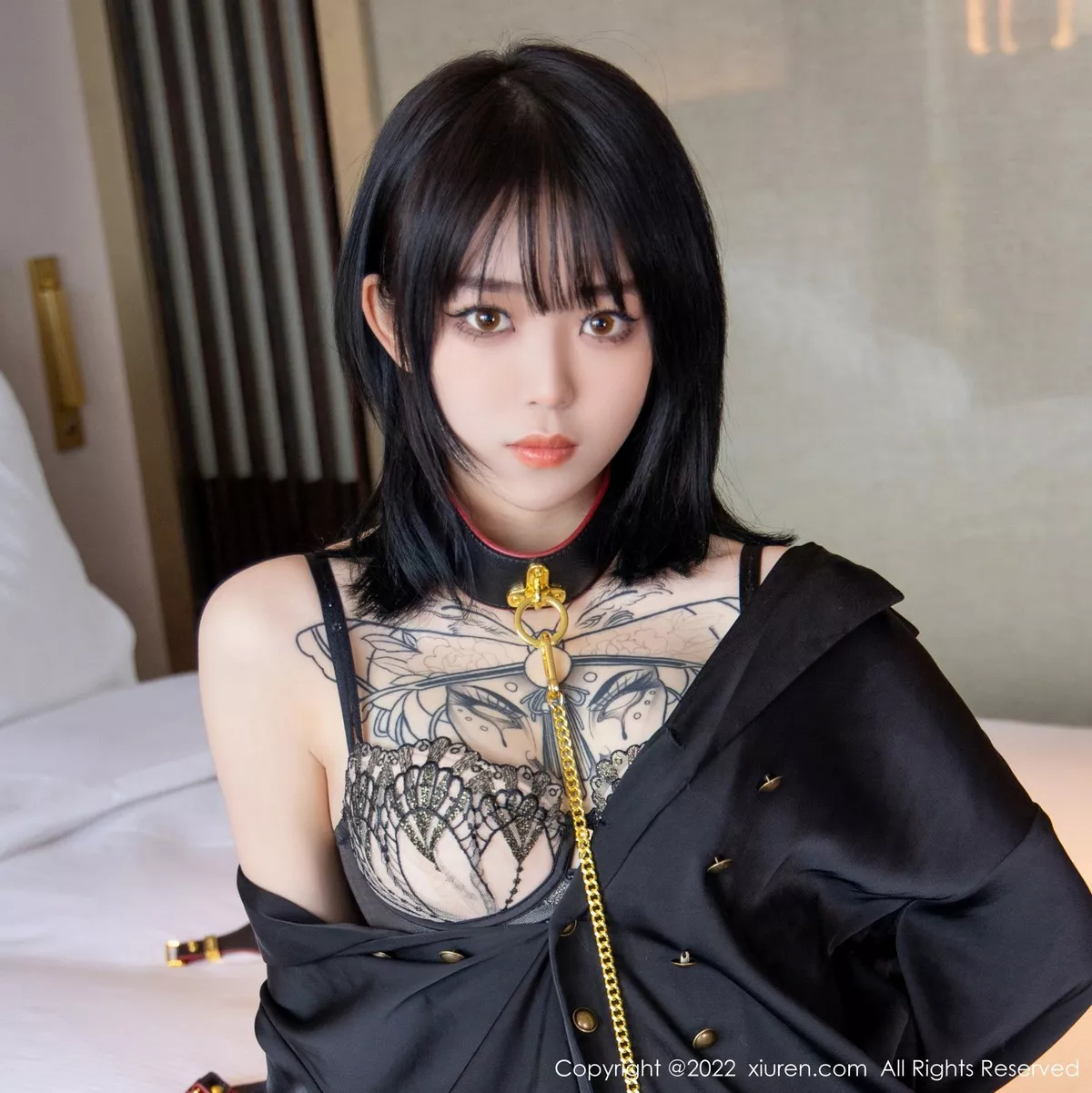 [XiuRen秀人网]第4927期奶瓶写真 [81P]-023
