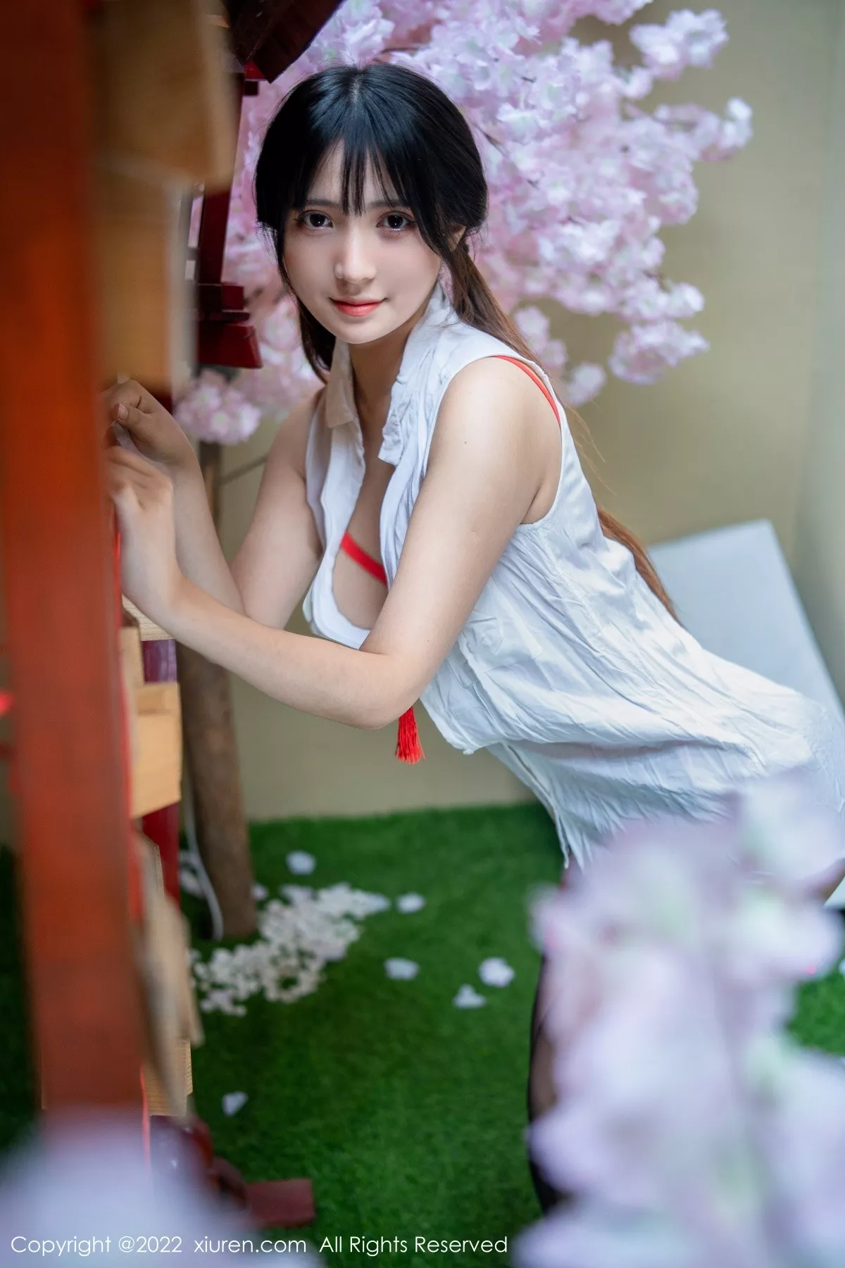 [XiuRen秀人网]第4930期久久写真 [62P]-006