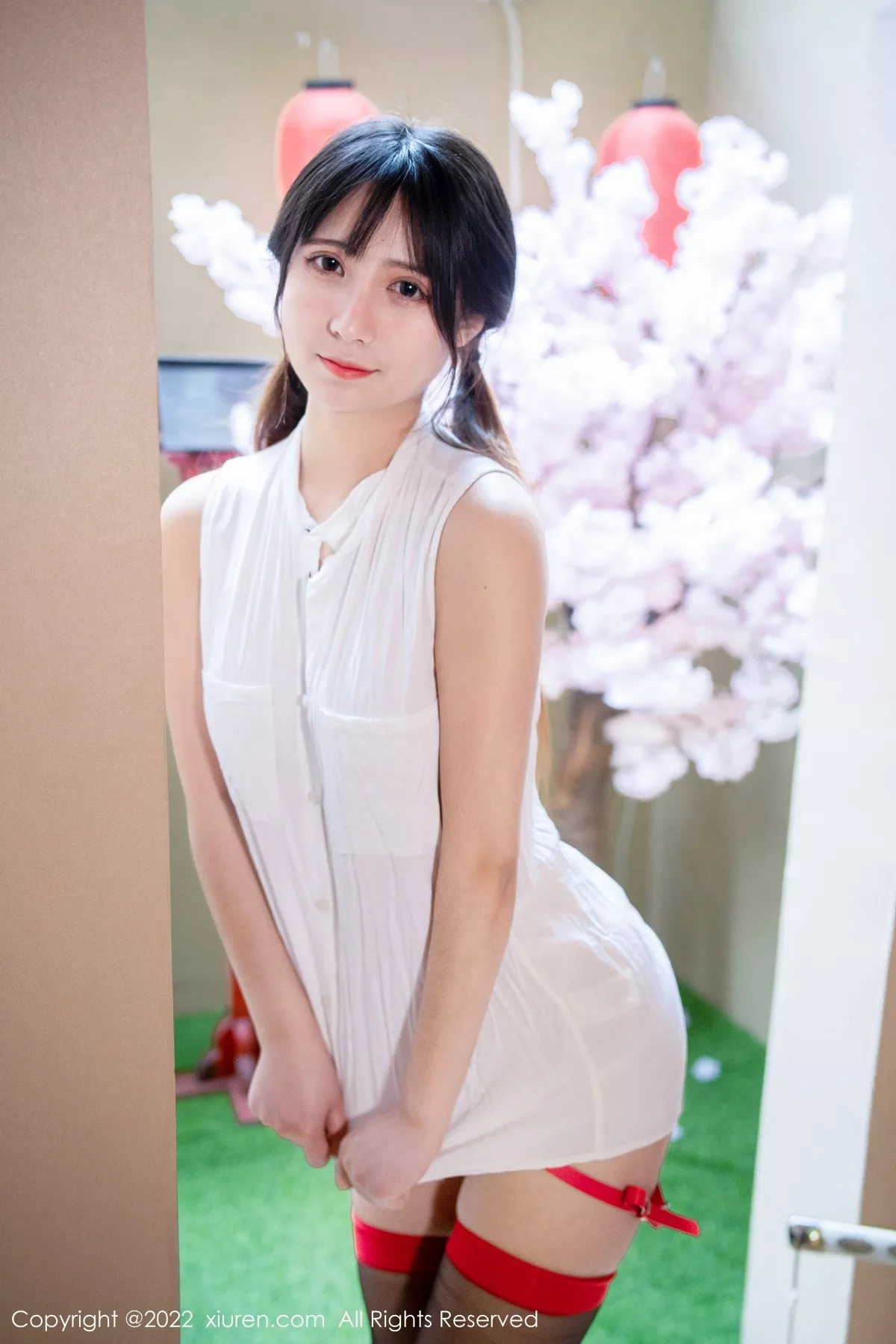 [XiuRen秀人网]第4930期久久写真 [62P]-002