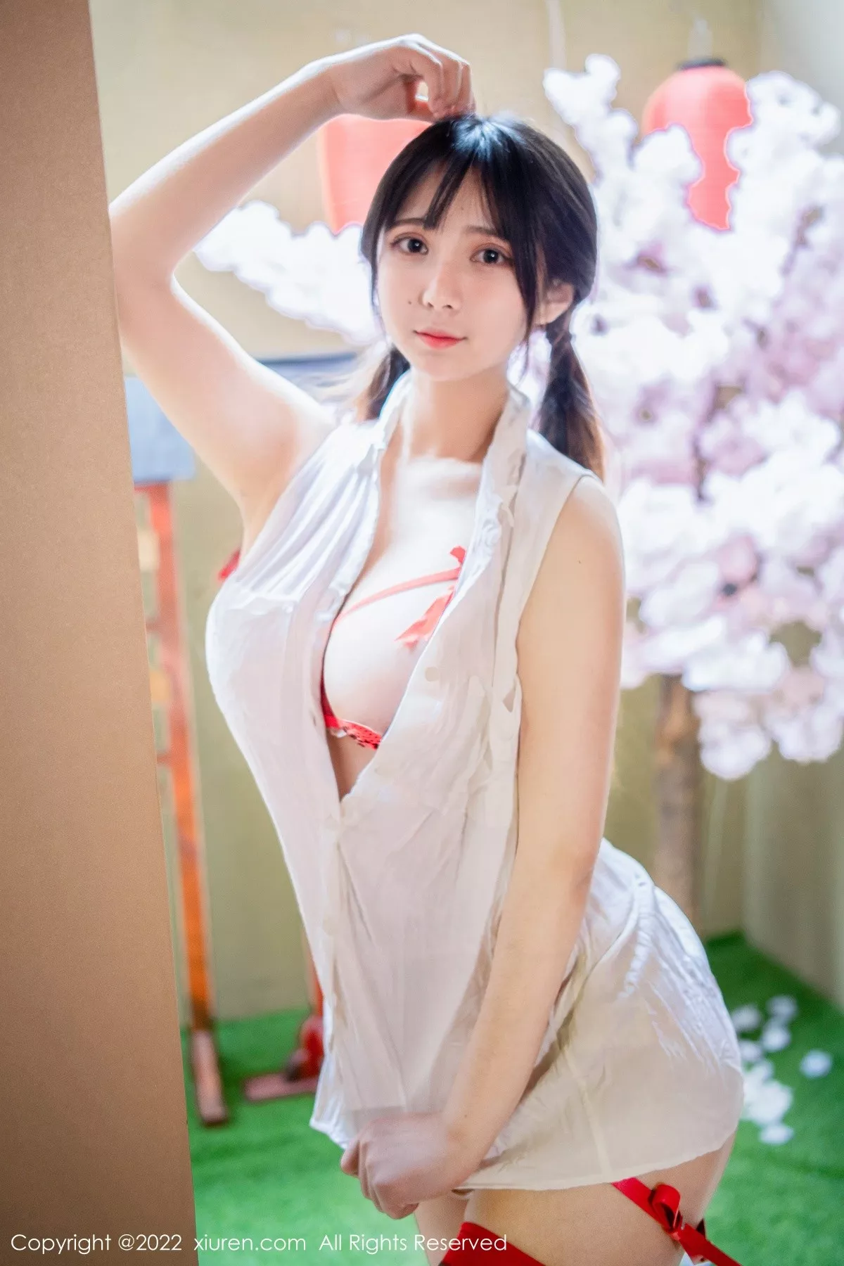 [XiuRen秀人网]第4930期久久写真 [62P]-025