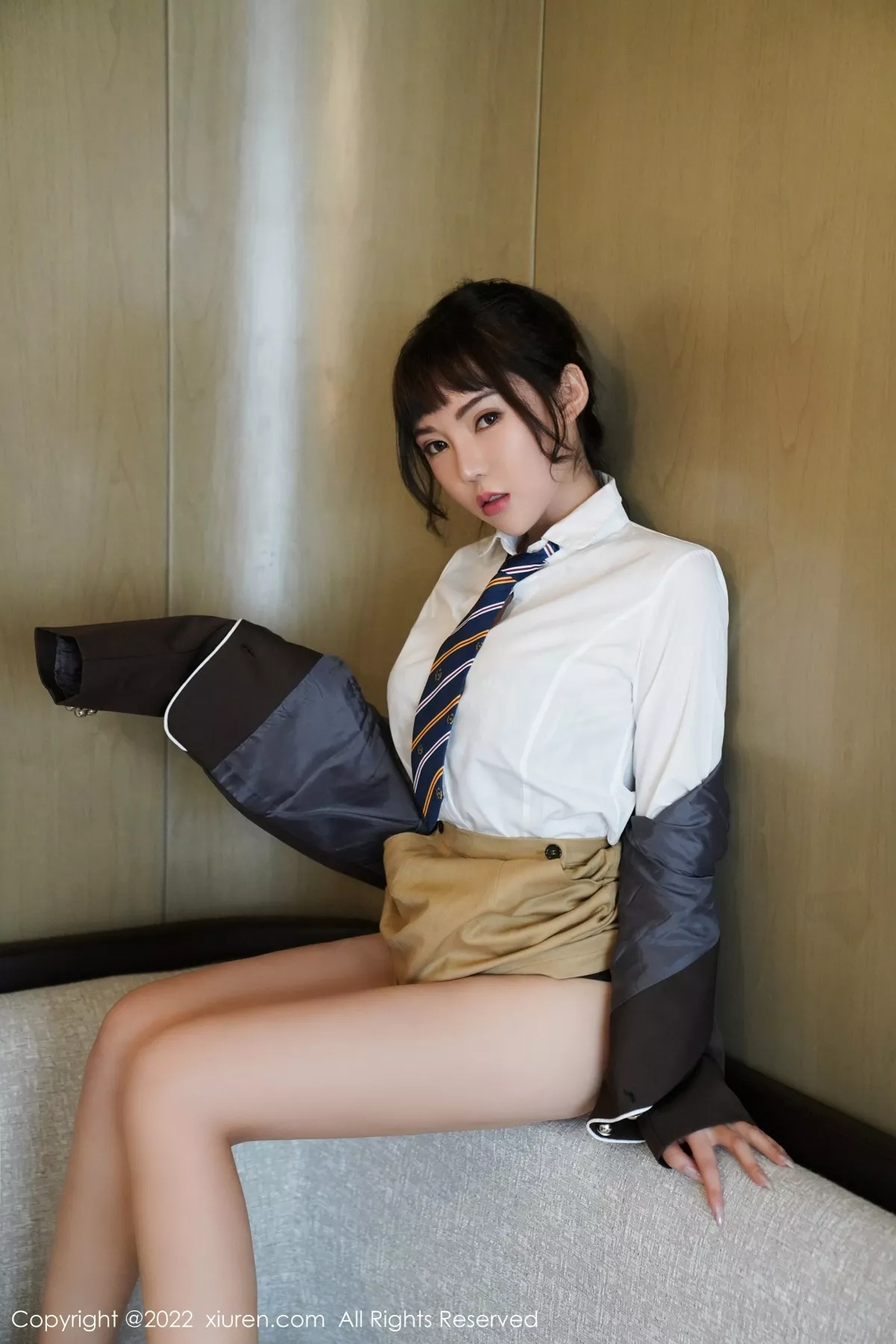 [XiuRen秀人网]第4937期萌汉药写真 [53P]-038