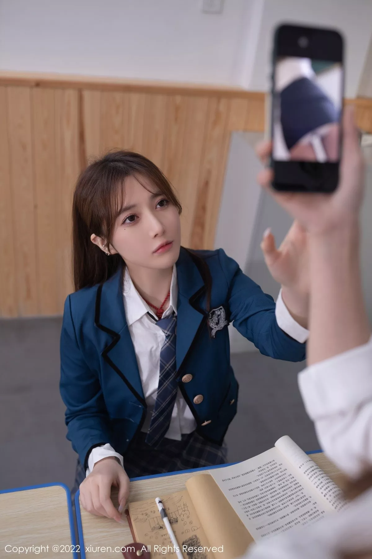 [XiuRen秀人网]第4941期鱼子酱写真 [75P]-005
