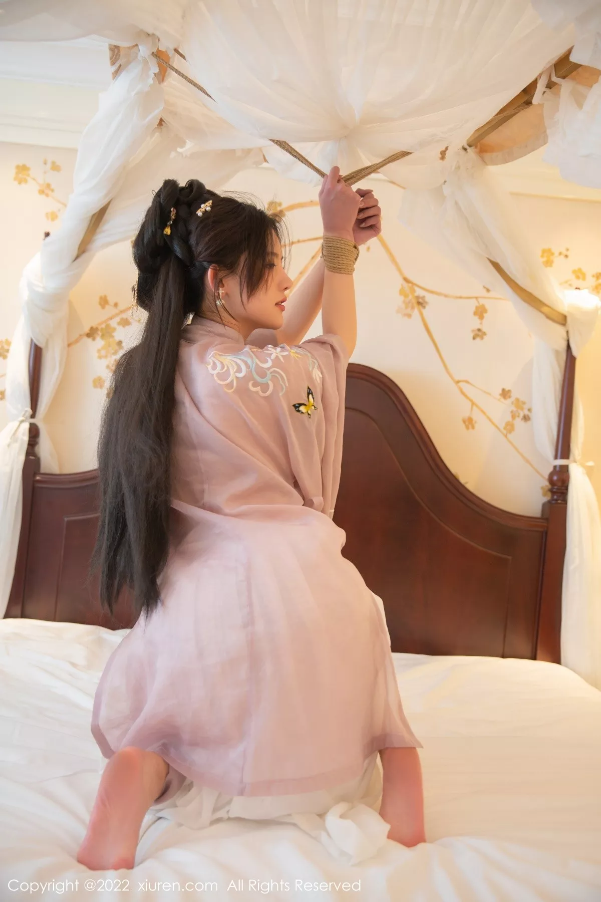 [XiuRen秀人网]第4945期就是阿朱啊写真 [68P]-021