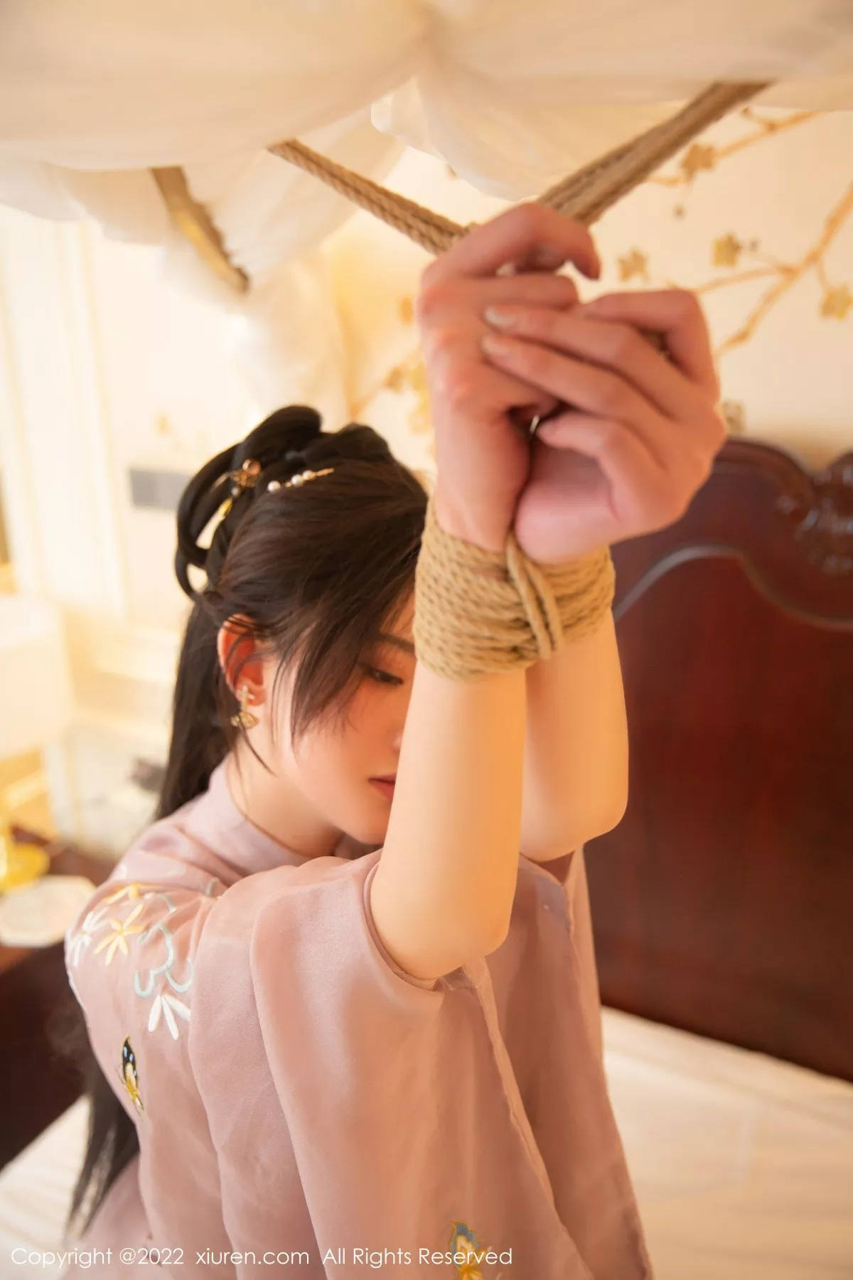 [XiuRen秀人网]第4945期就是阿朱啊写真 [68P]-015