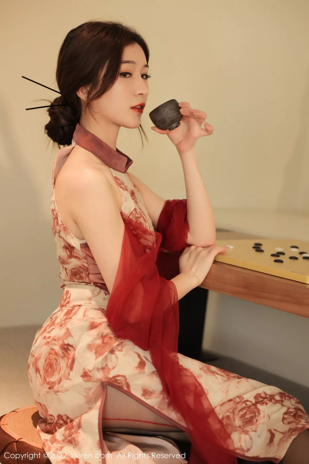[XiuRen秀人网]第4959期韩心雨写真 [48P]