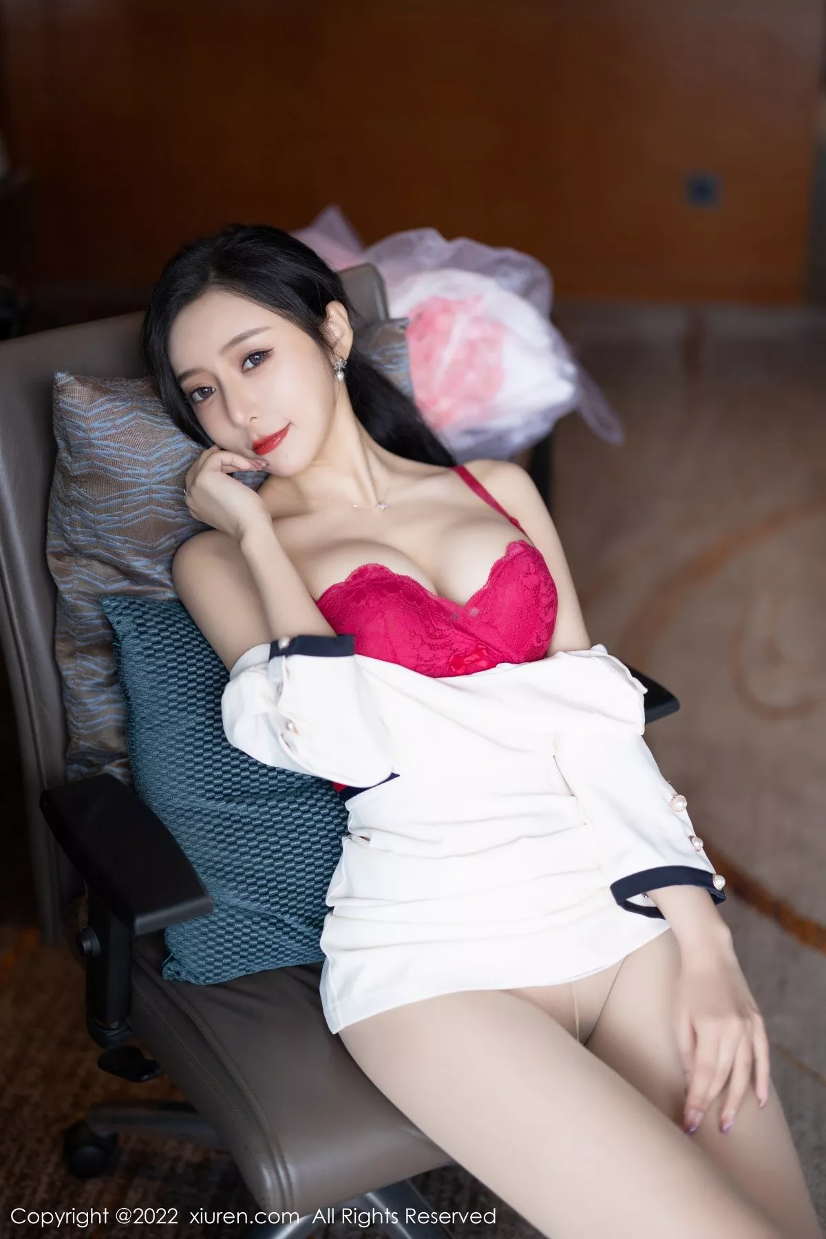 [XiuRen秀人网]第4963期王馨瑶写真 [71P]-020