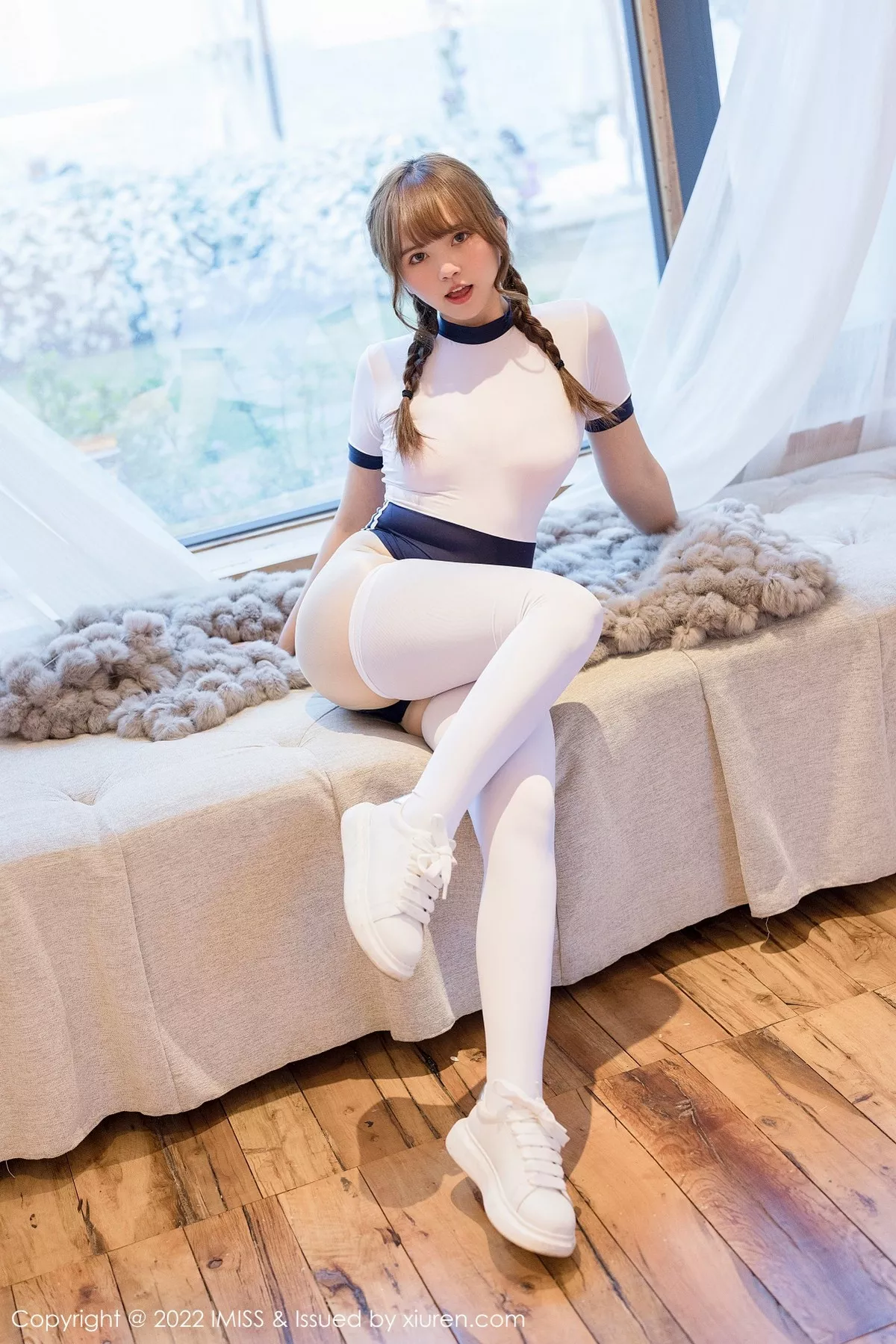 [Imiss爱蜜社]第681期张思允写真 [66P]-008