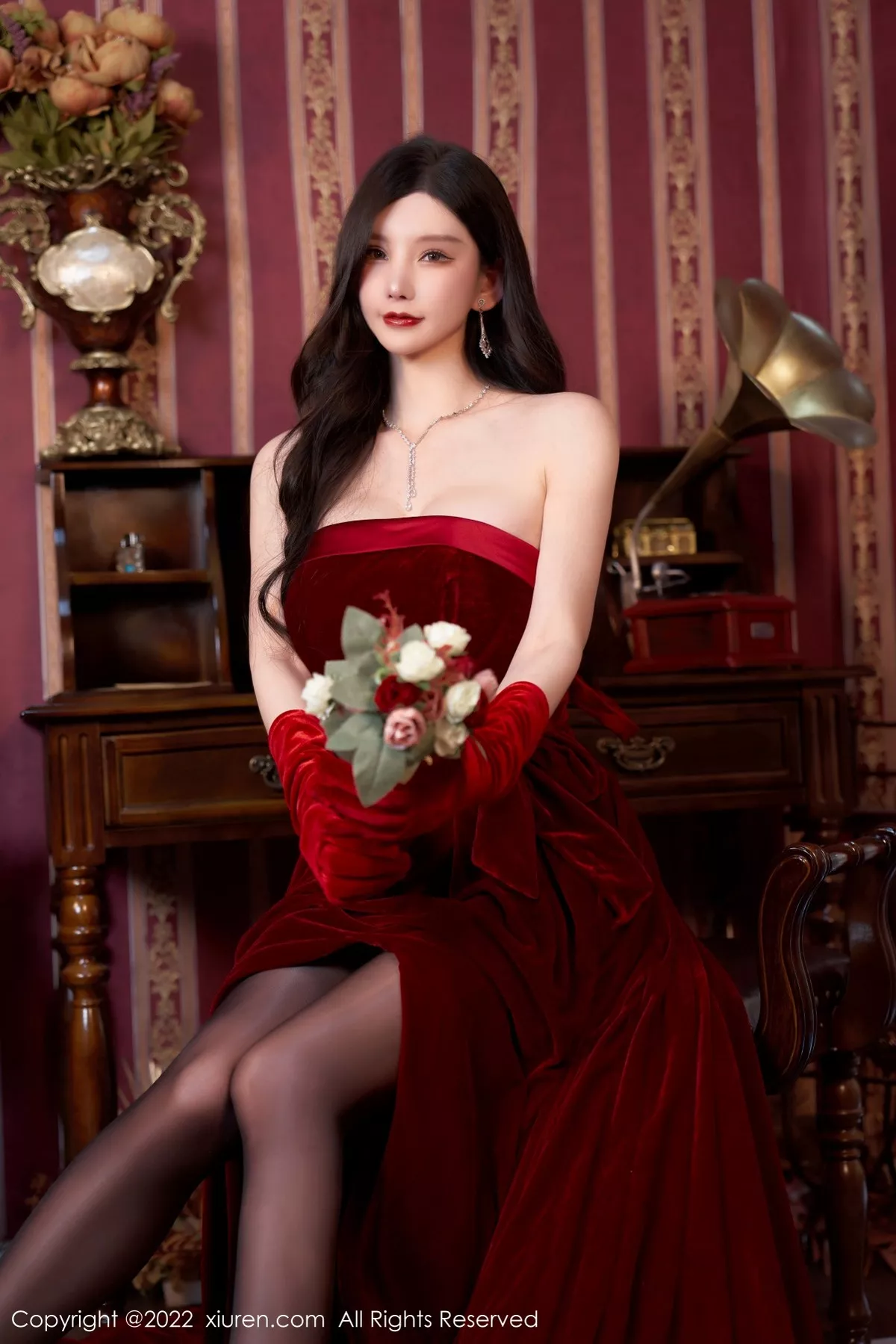 [XiuRen秀人网]第4909期周于希写真 [78P]-072