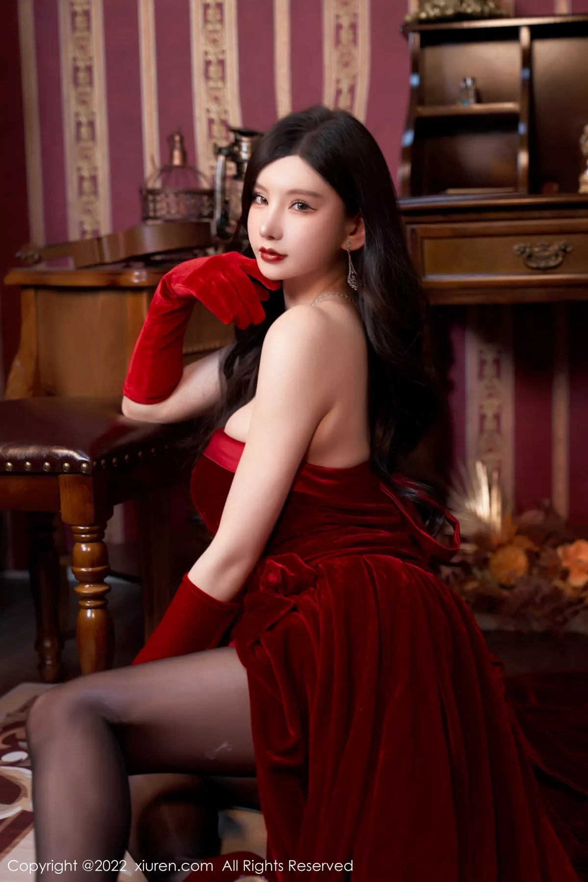 [XiuRen秀人网]第4909期周于希写真 [78P]-044