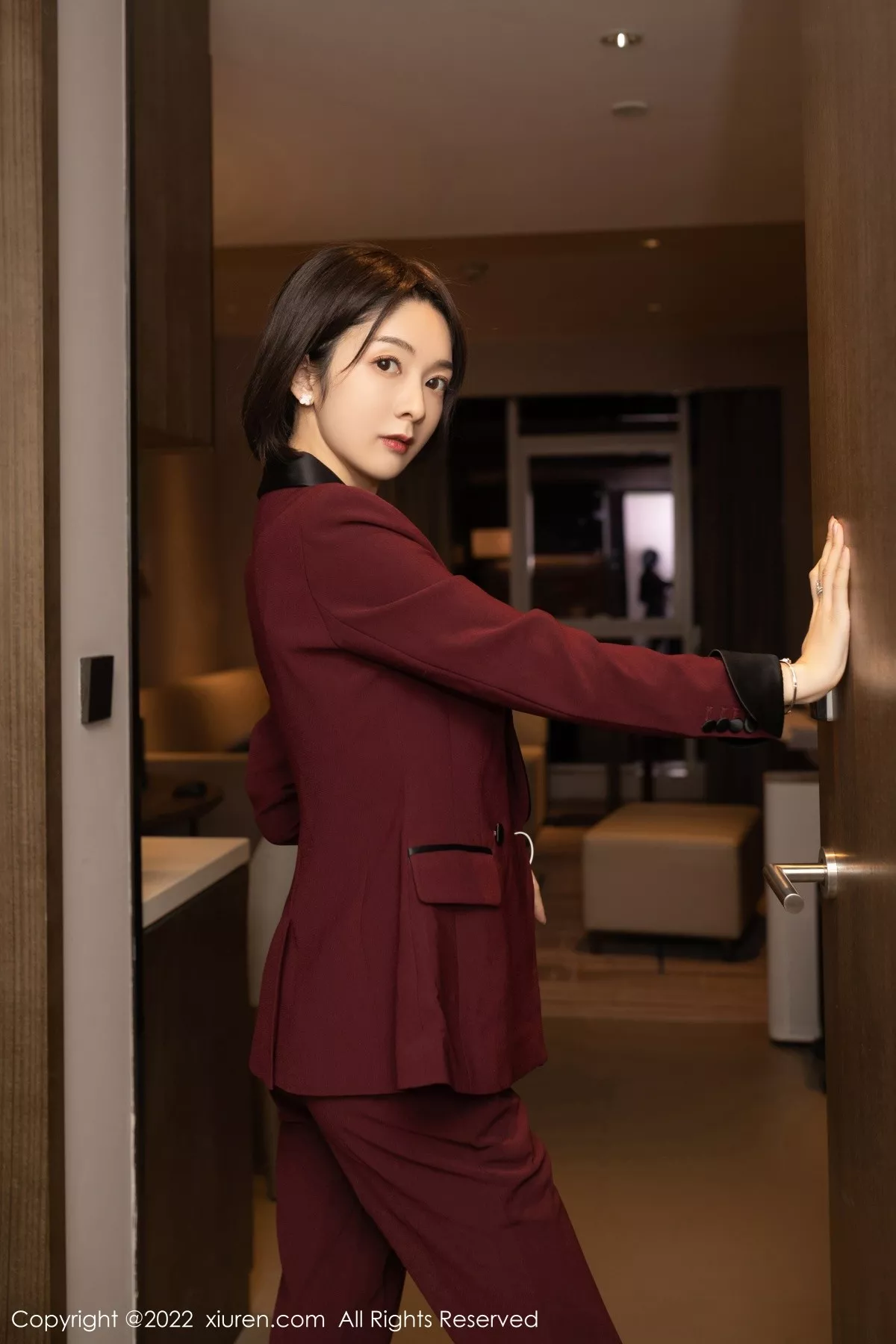 [XiuRen秀人网]第5111期小热巴写真 [72P]-001