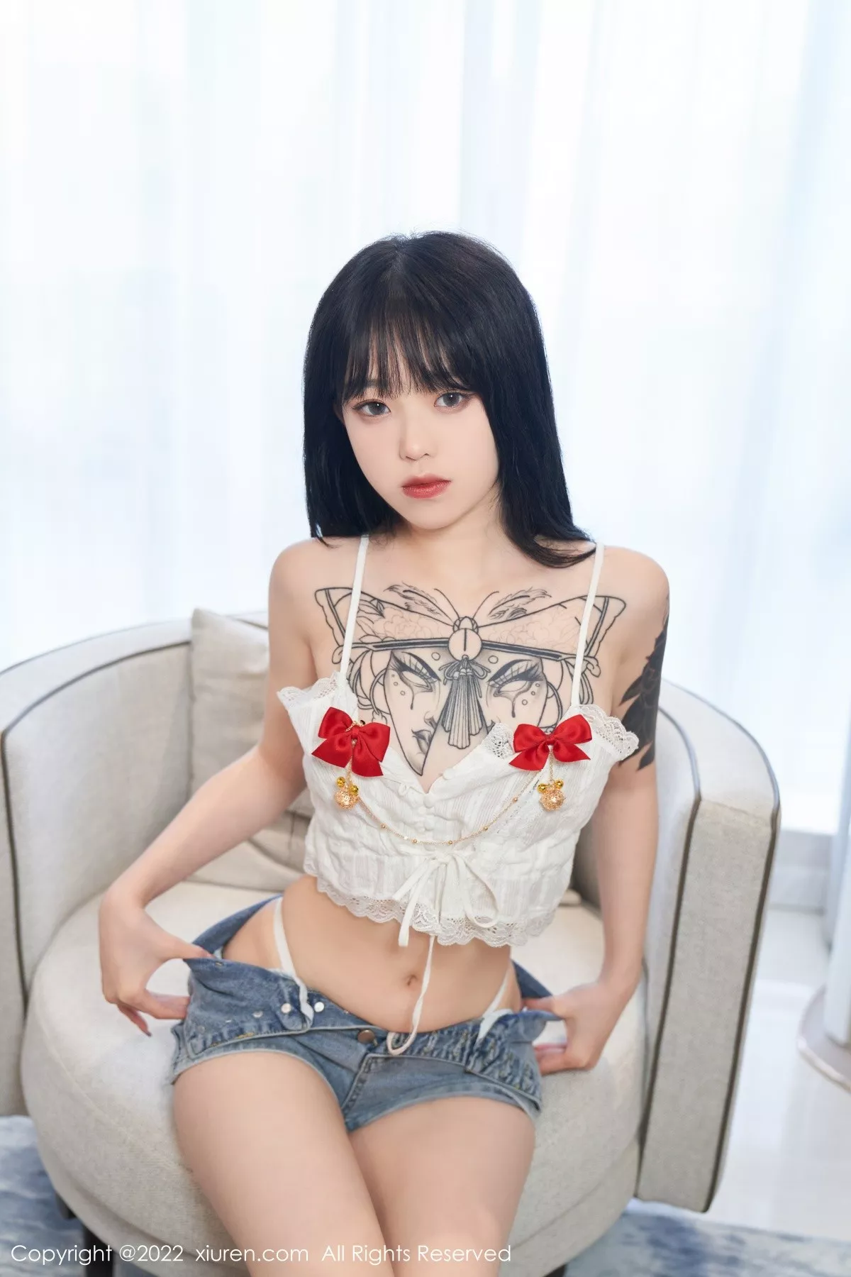 [XiuRen秀人网]第5124期奶瓶写真 [73P]-031