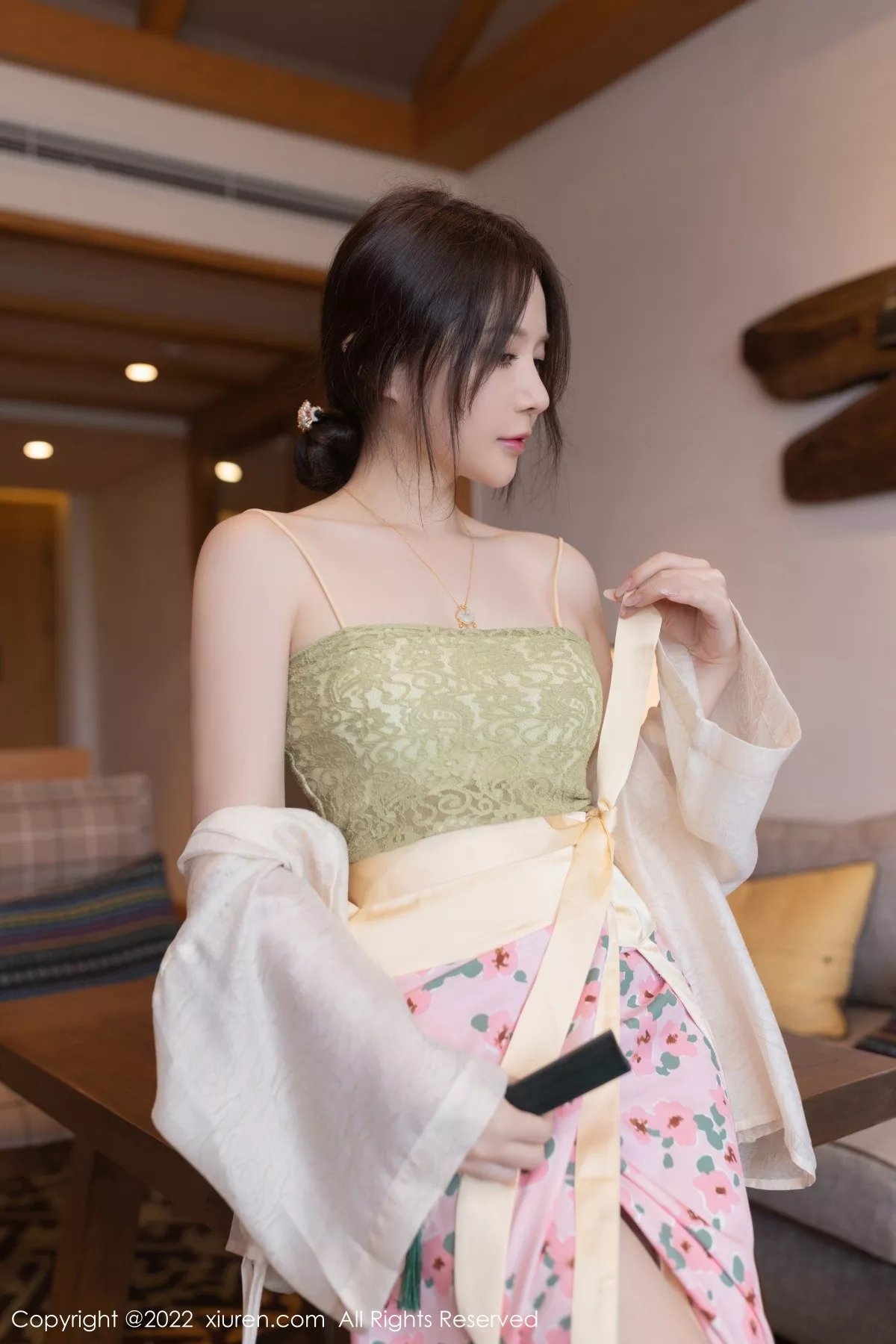 [XiuRen秀人网]第5130期鱼子酱写真 [78P]-032
