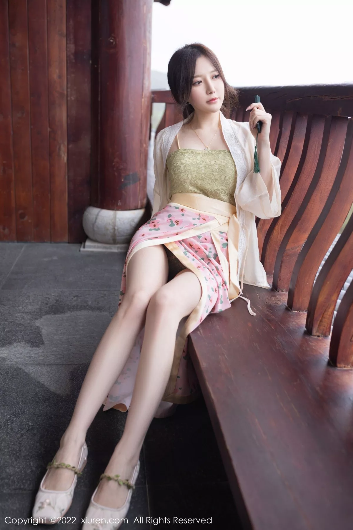 [XiuRen秀人网]第5130期鱼子酱写真 [78P]-009