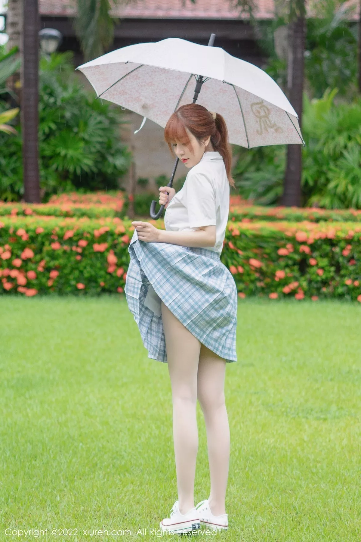 [XiuRen秀人网]第5137期王雨纯写真 [46P]-002