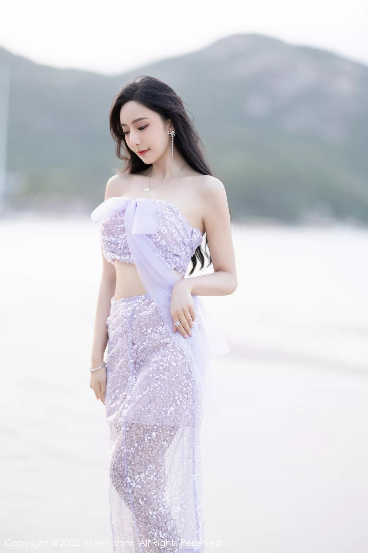 [XiuRen秀人网]第5161期王馨瑶写真 [90P]-001