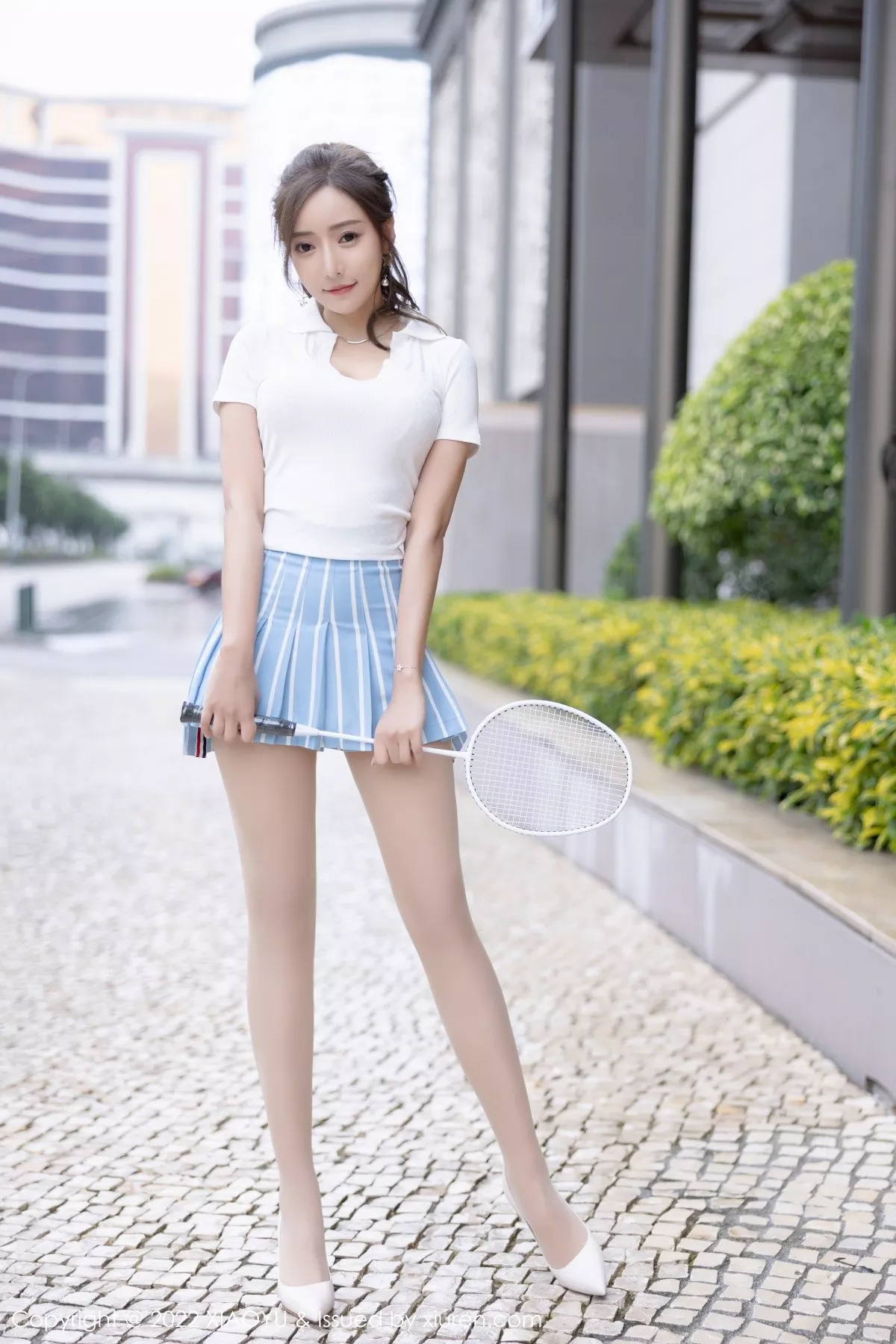 [XiaoYu画语界]第803期王馨瑶写真 [90P]-001