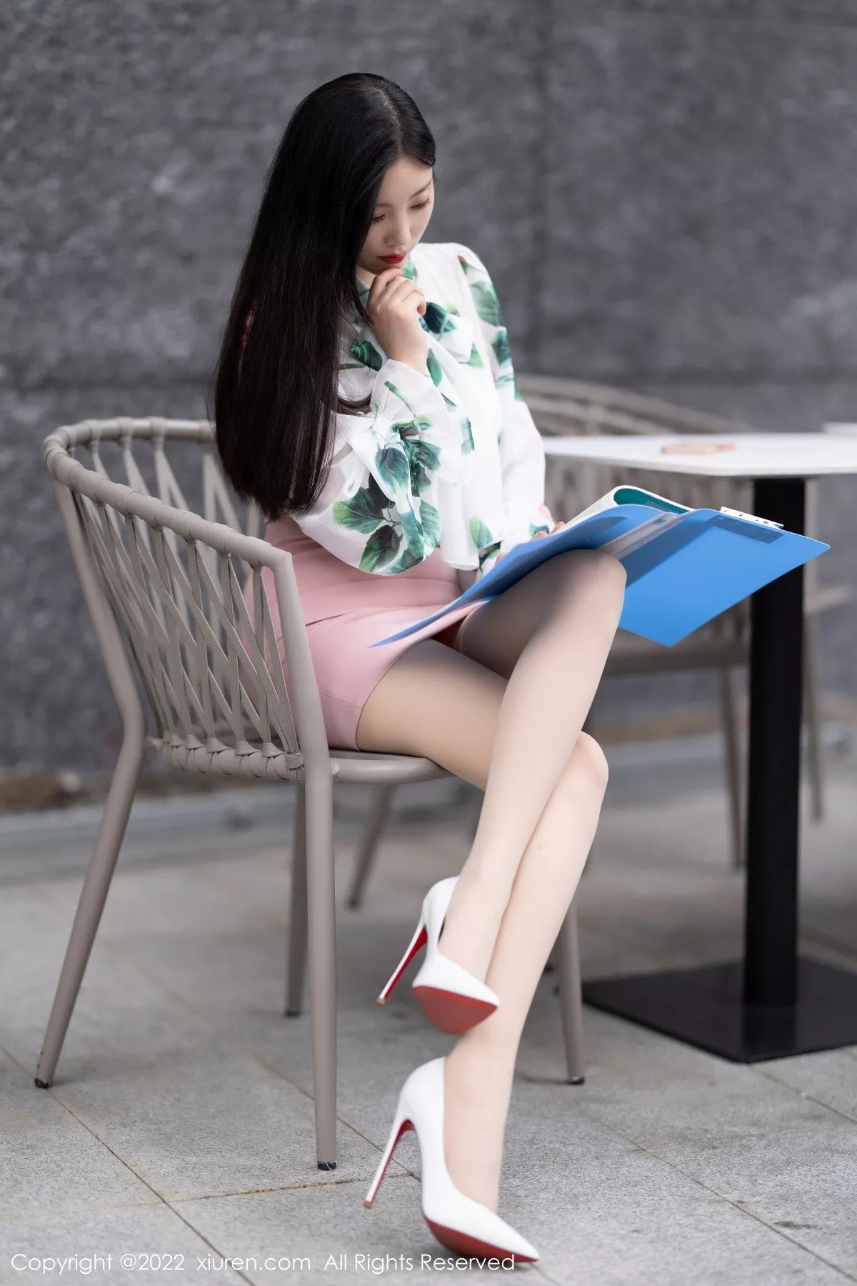 [XiuRen秀人网]第5171期杨晨晨写真 [81P]-002