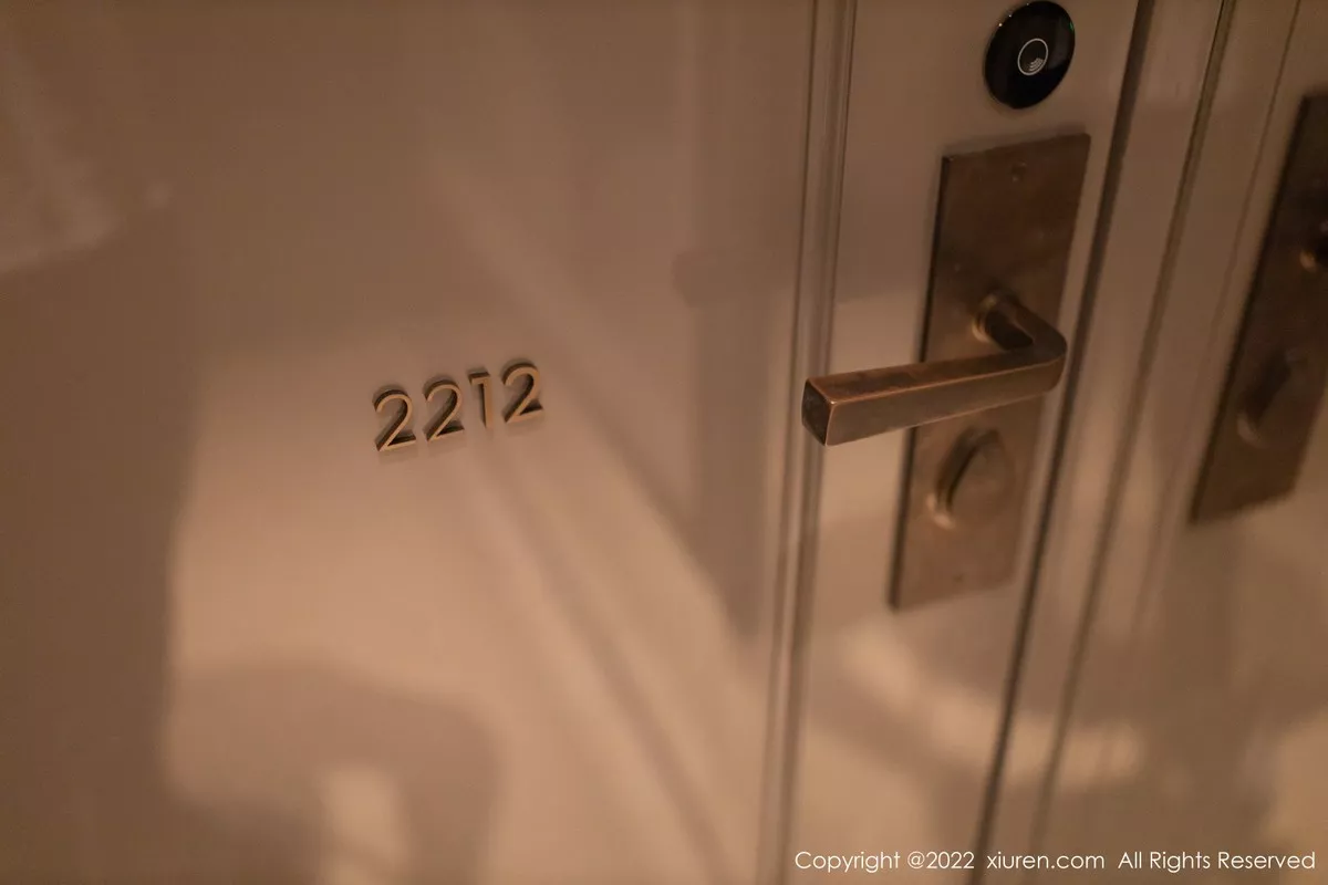 [XiuRen秀人网]第5170期安然写真 [80P]-011