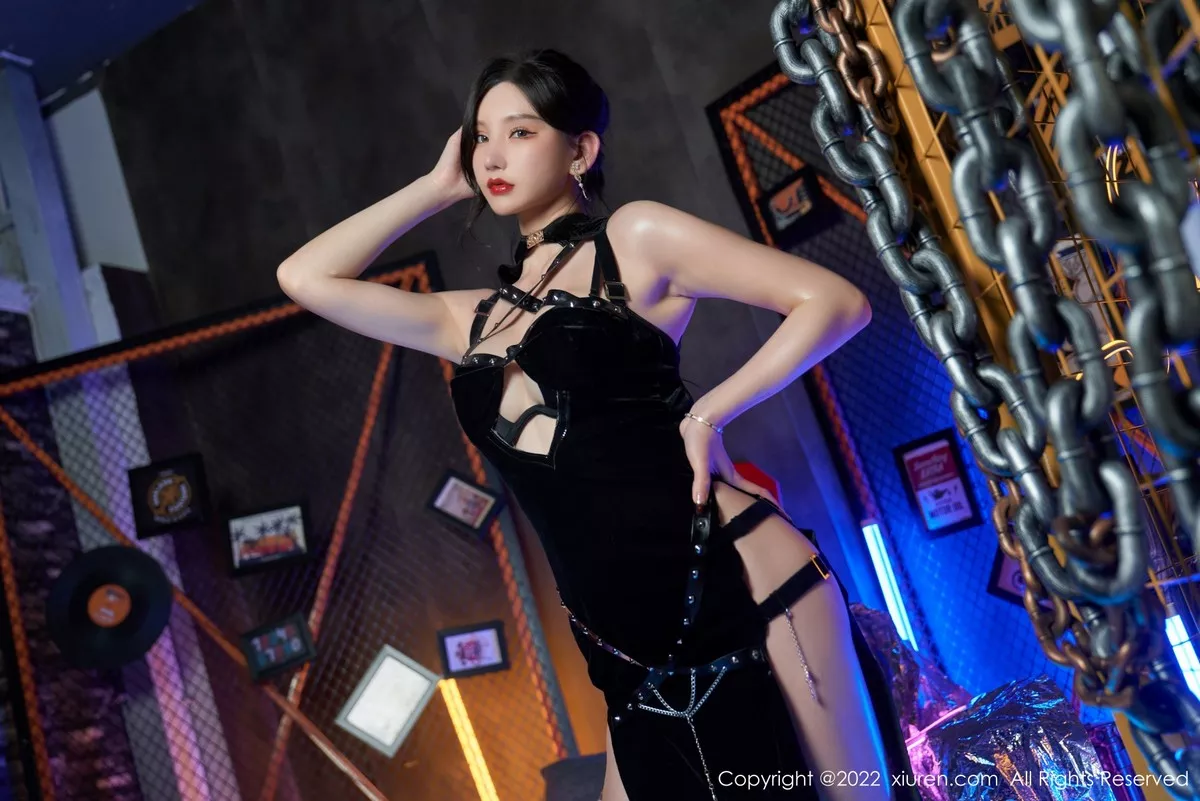 [XiuRen秀人网]第5061期周于希写真 [74P]-003