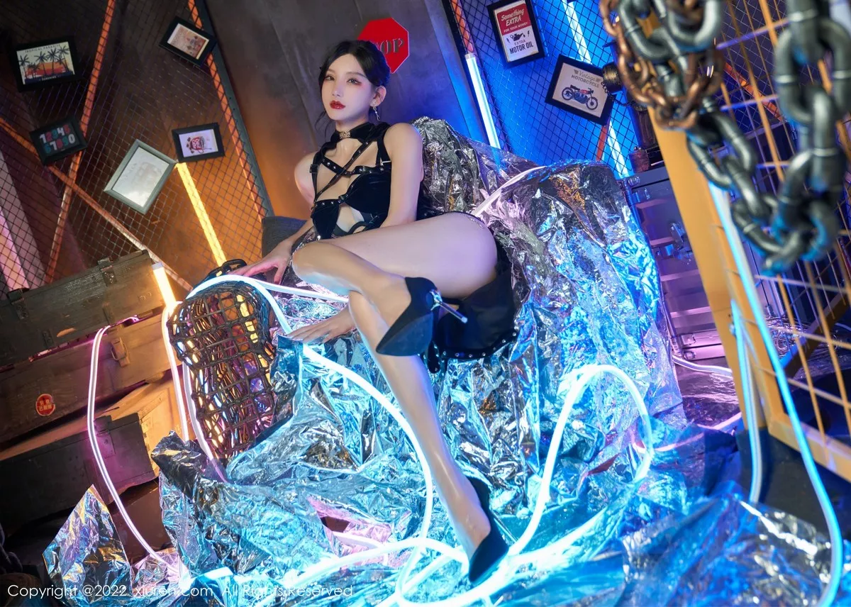 [XiuRen秀人网]第5061期周于希写真 [74P]-006