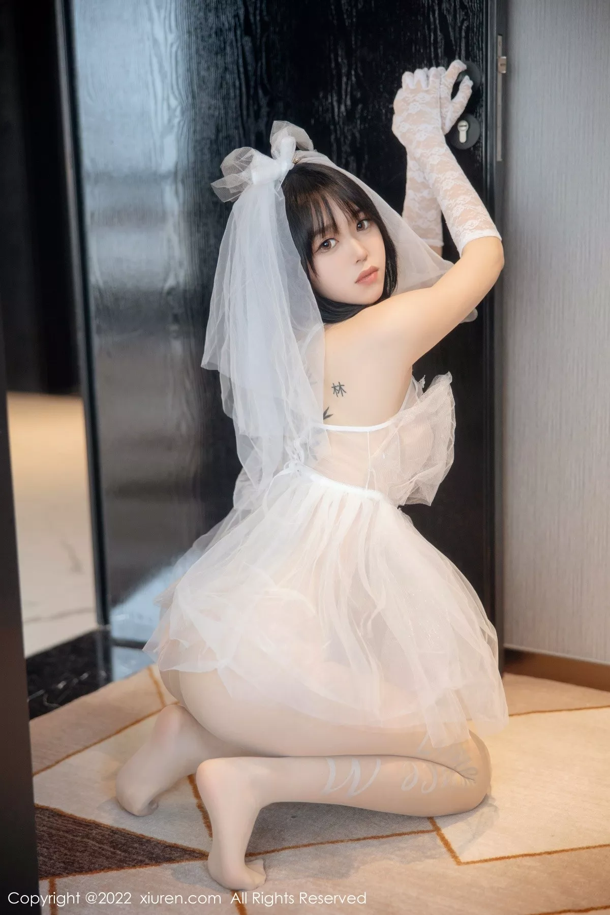 [XiuRen秀人网]第5212期奶瓶写真 [89P]-024