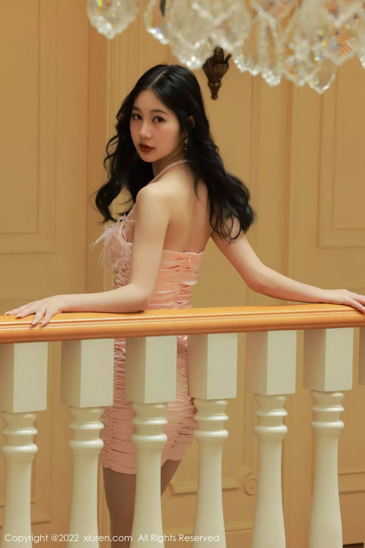 [XiuRen秀人网]第5235期谢晚晚写真 [52P]-001
