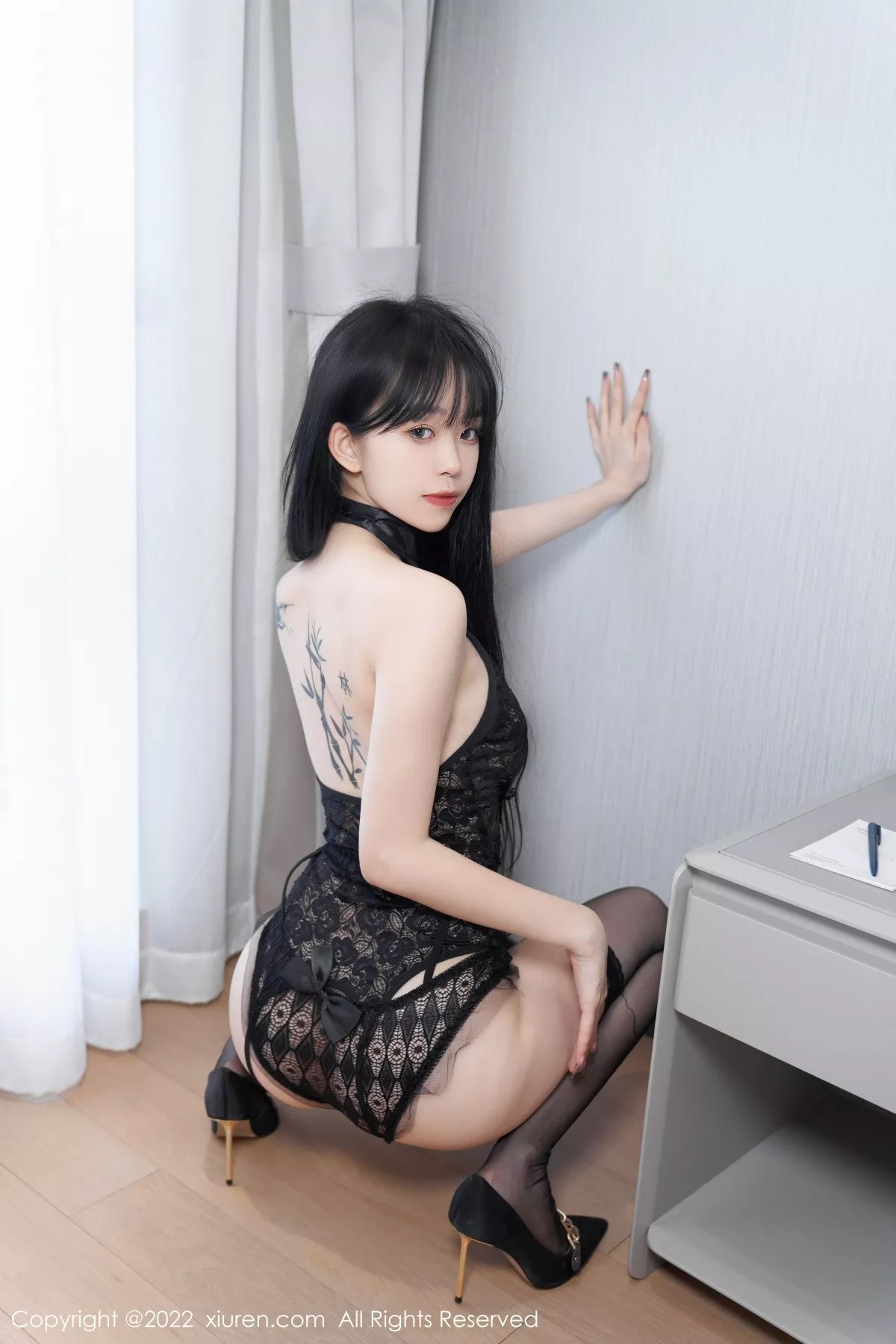 [XiuRen秀人网]第5243期奶瓶写真 [64P]-001