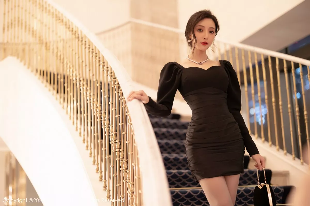 [XiuRen秀人网]第5251期王馨瑶写真 [86P]-002