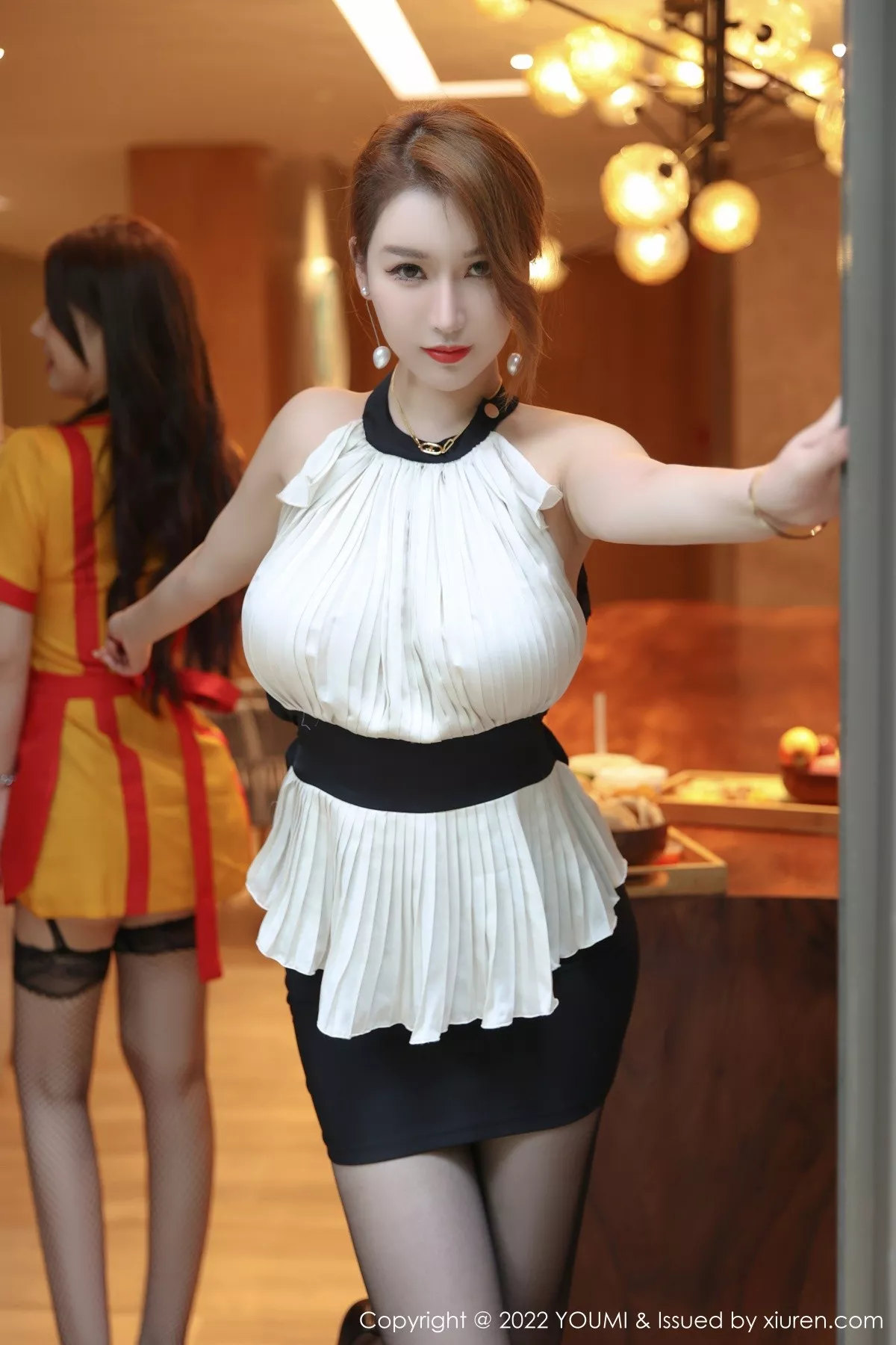 [YouMi尤蜜荟]第818期尤妮丝写真 [63P]-002