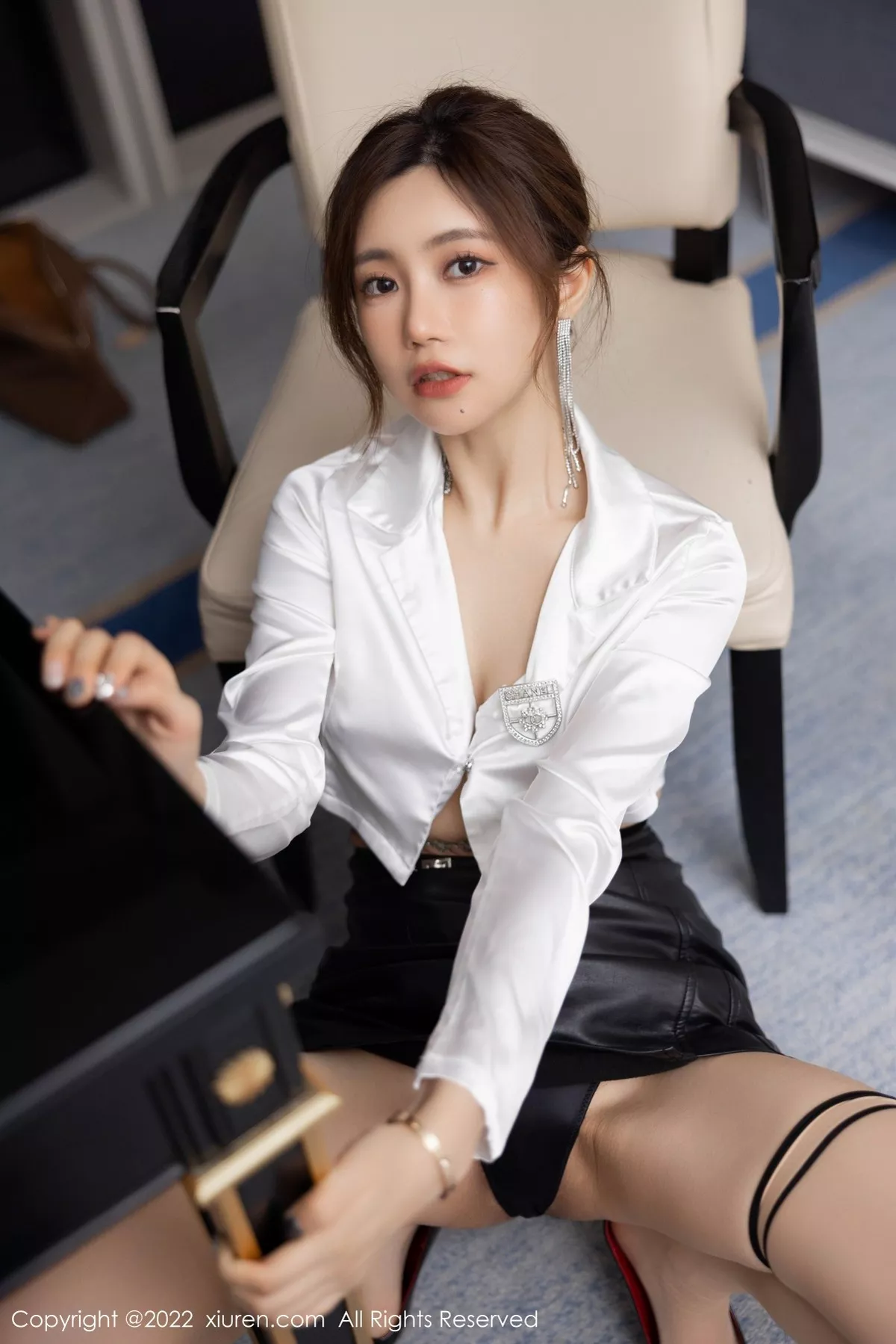 [XiuRen秀人网]第5189期绮里嘉写真 [85P]-048