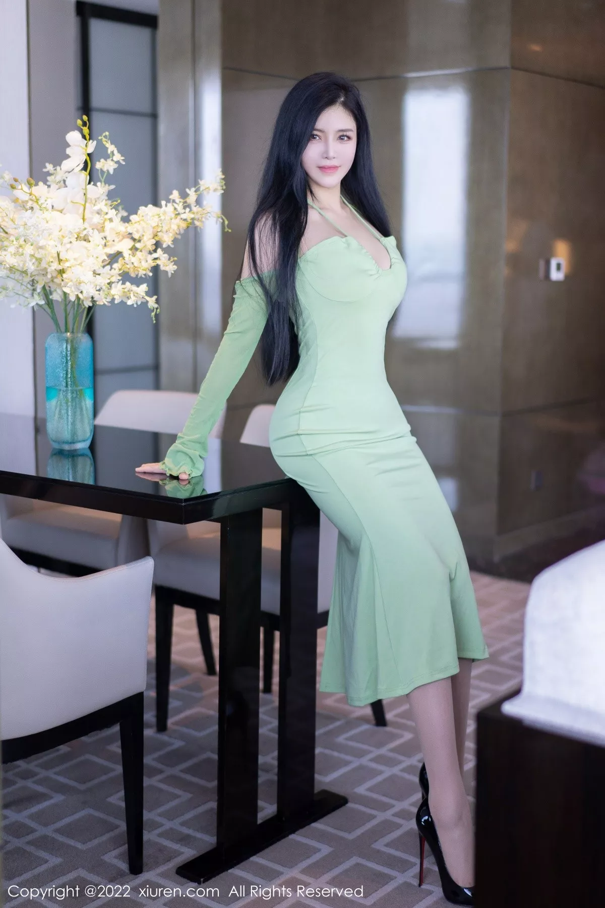 [XiuRen秀人网]第5357期刘钰儿写真 [81P]-001
