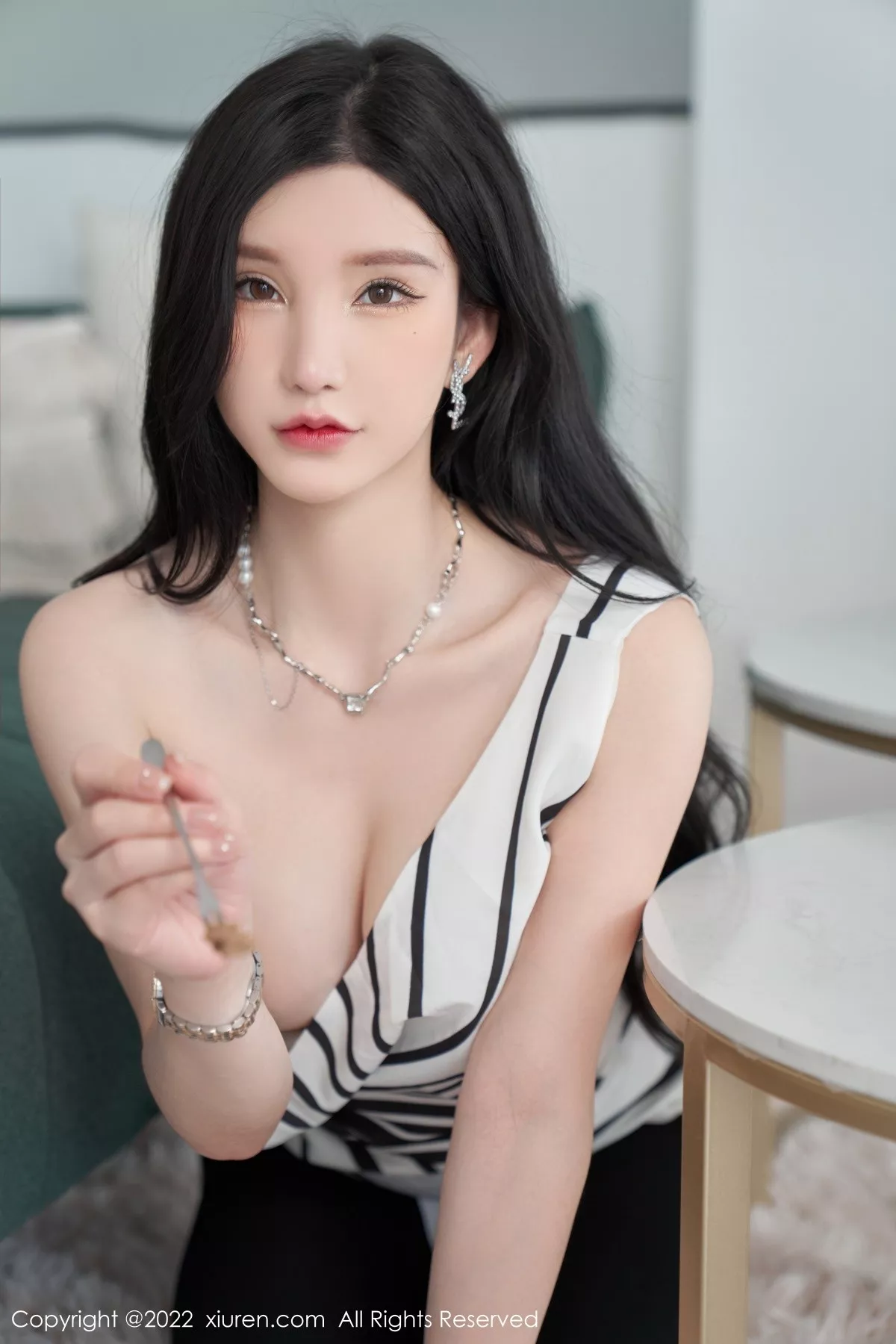 [XiuRen秀人网]第5361期周于希写真 [77P]-052