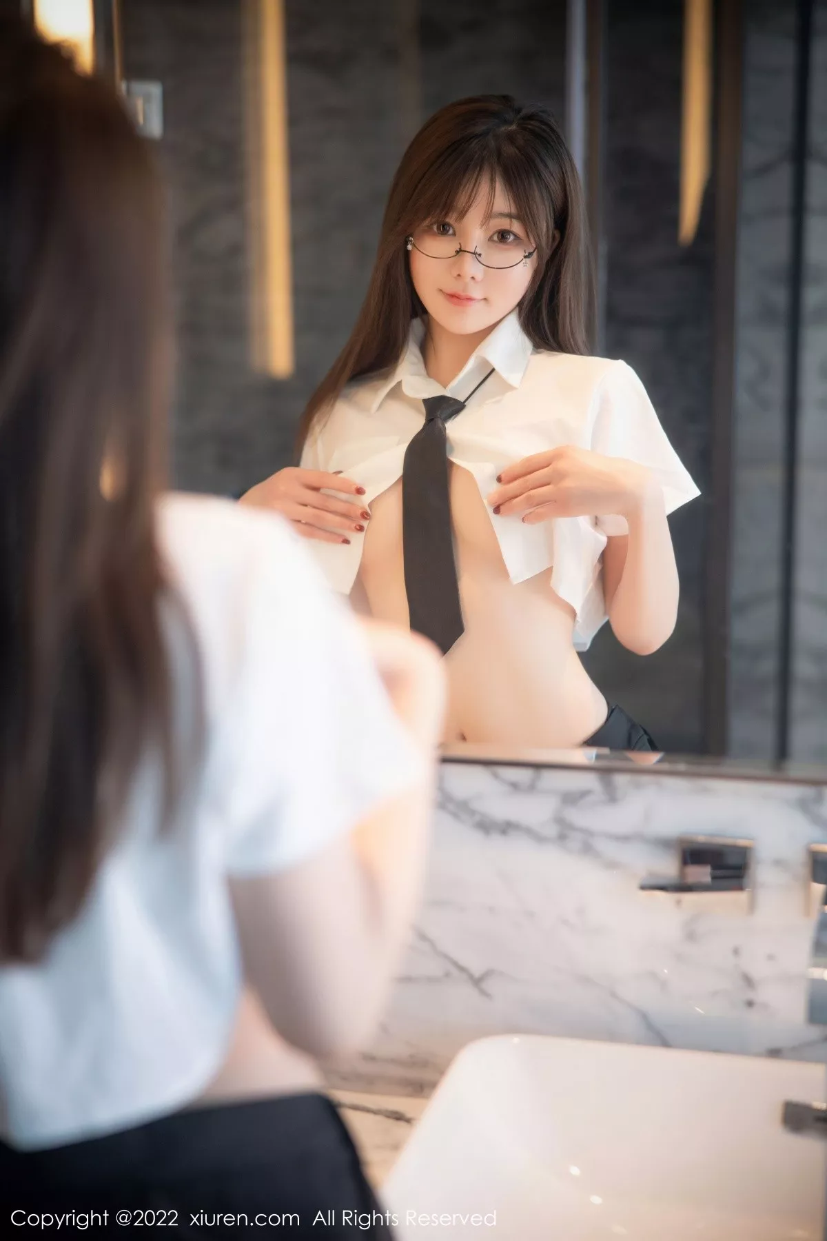 [XiuRen秀人网]第5365期婠婠么写真 [98P]-044